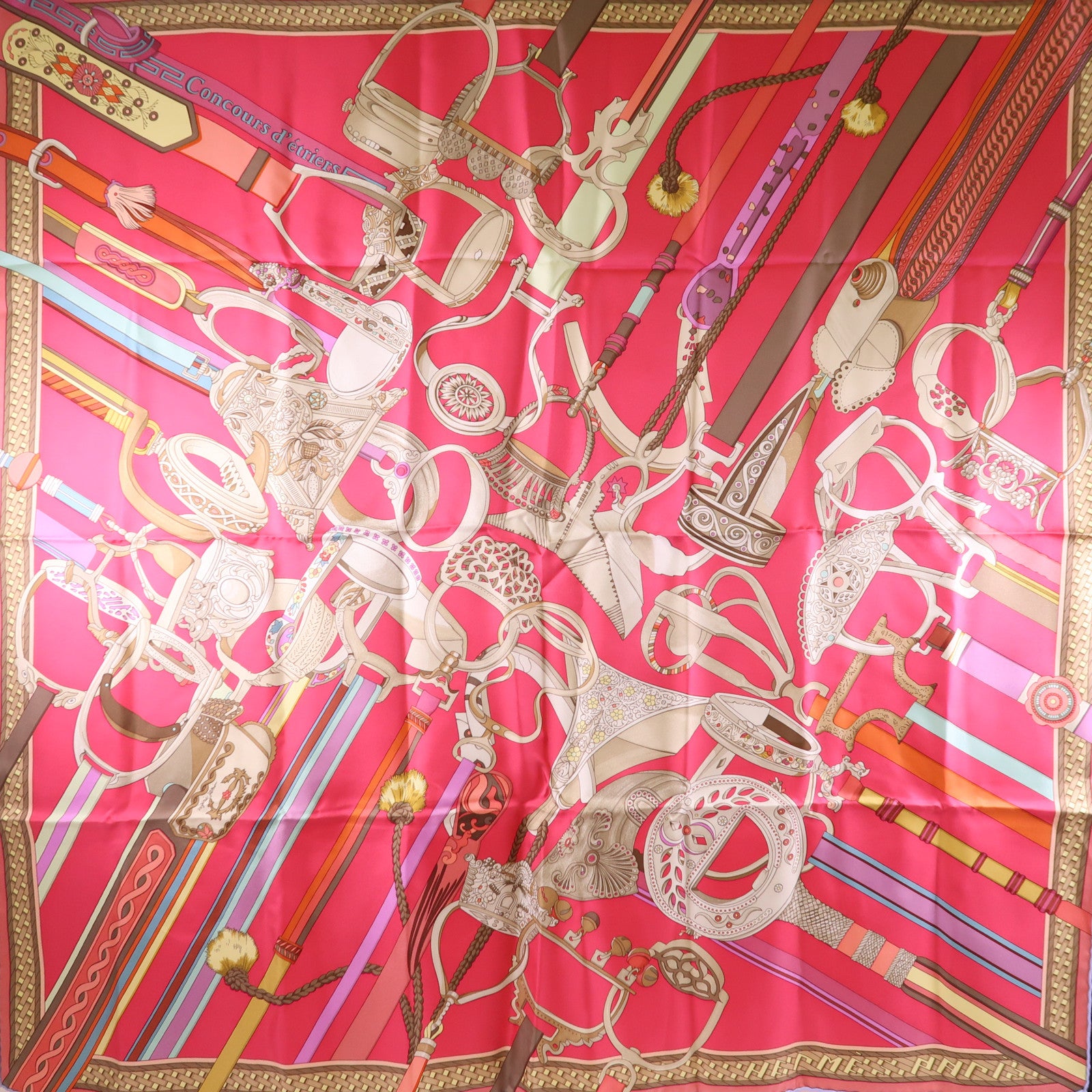 HERMES 絲質Scarf絲巾