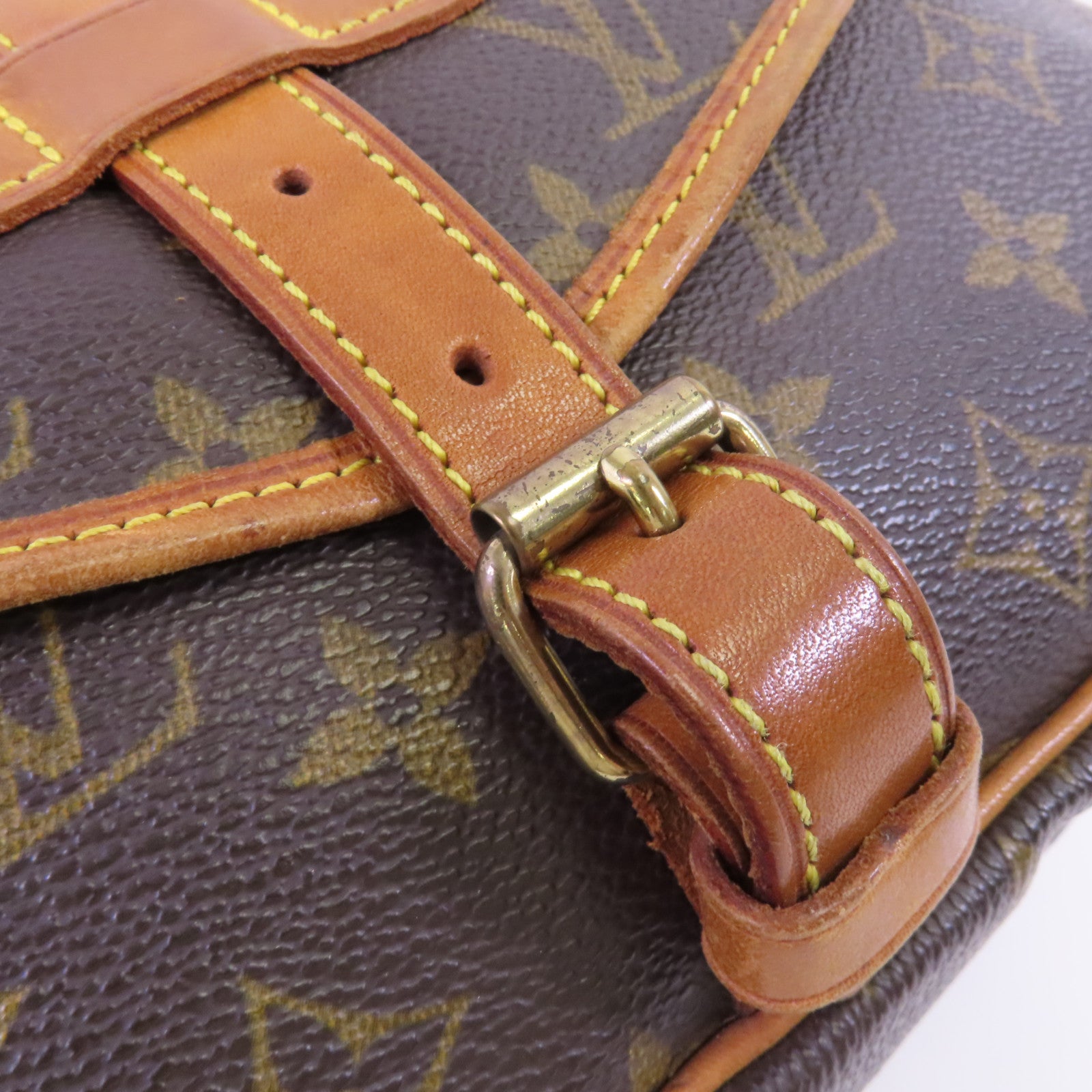 LOUIS VUITTON 【激減優惠】Monogram Saumur 30金扣肩背袋