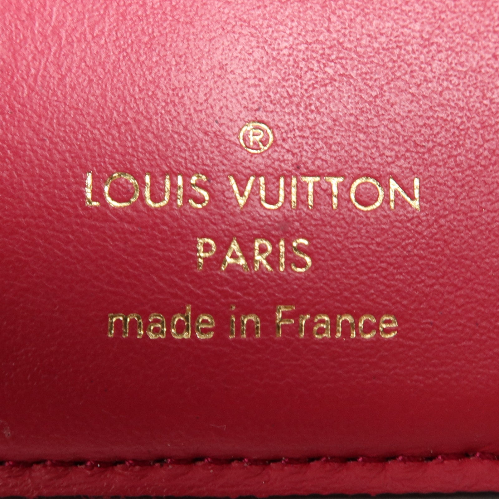 LOUIS VUITTON Taurillon皮革Capucines XS Wallet金扣短錢包