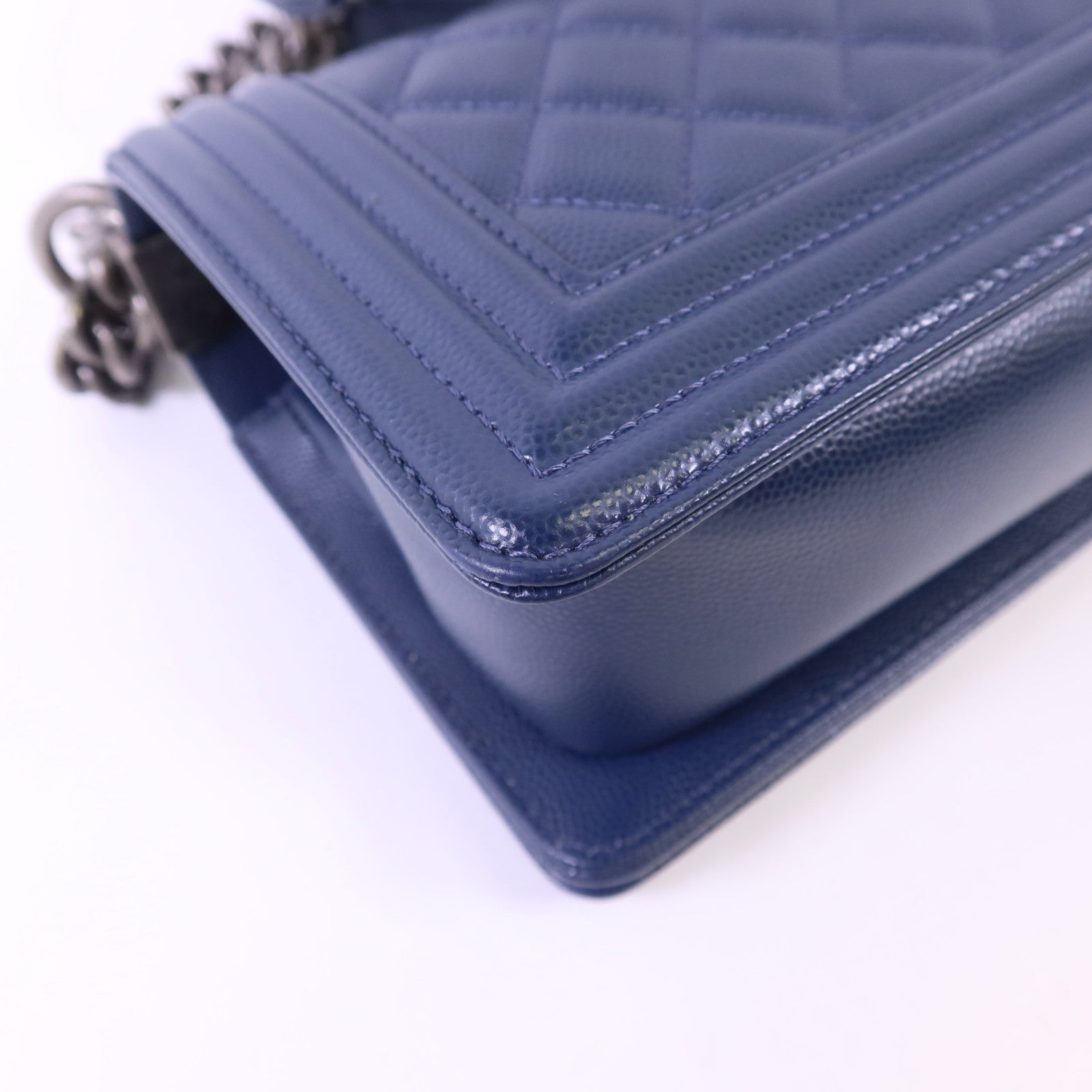 CHANEL 牛皮皮革Chanel Boy Small鏈帶肩背袋