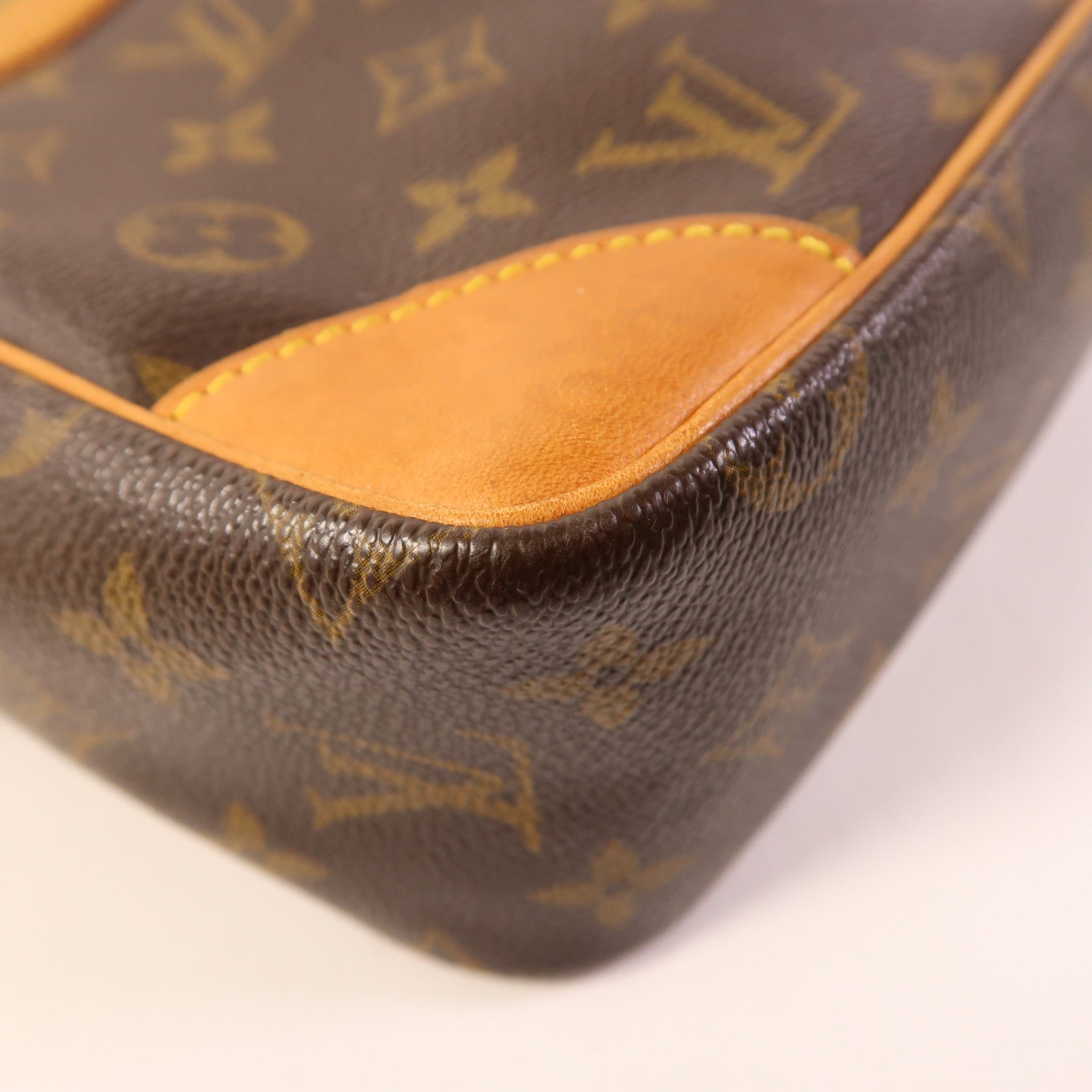 LOUIS VUITTON Monogram Trocadero 30金扣肩背袋