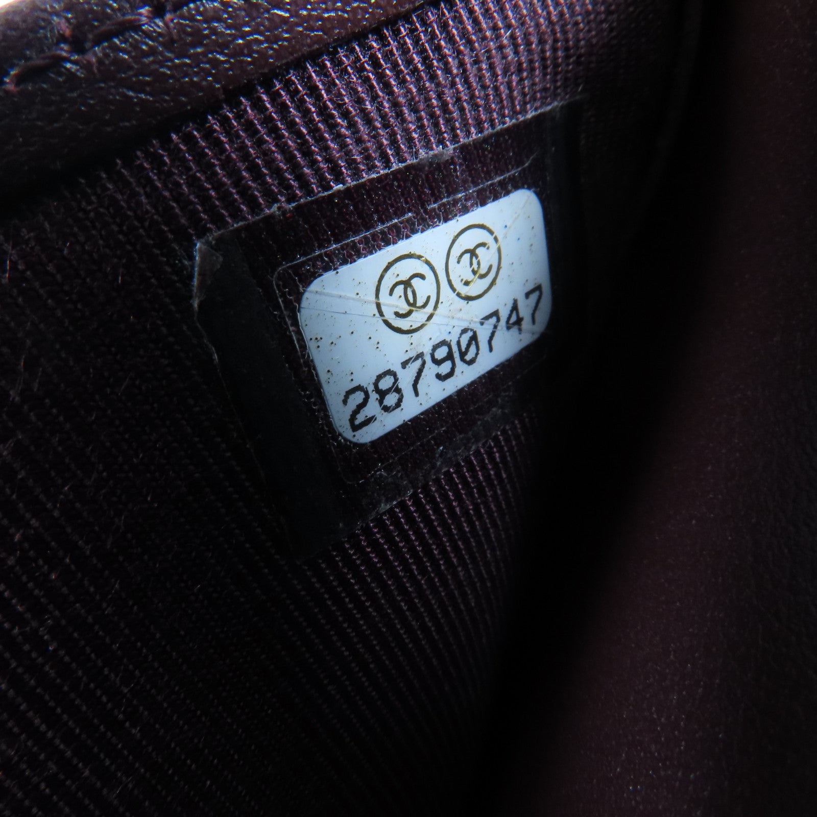 CHANEL 牛皮皮革Wallet金扣錢包
