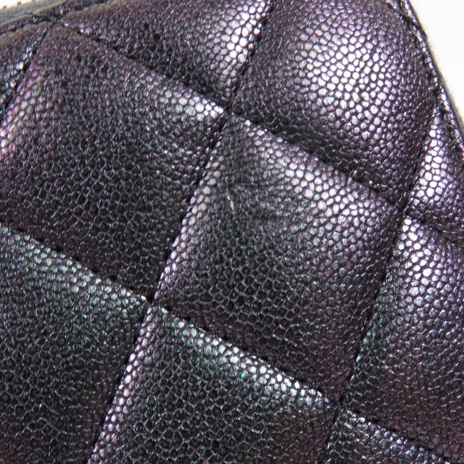 CHANEL 牛皮皮革Classic Zip Wallet Medium金扣錢包