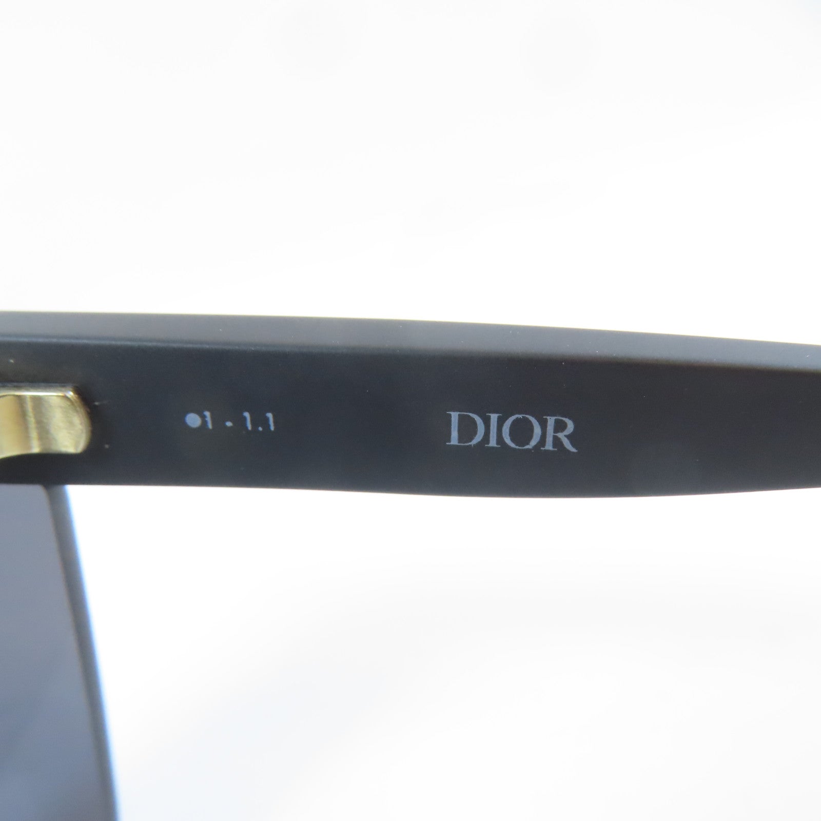 Dior PVC/金屬M1U Sunglasses太陽眼鏡黑色/金色