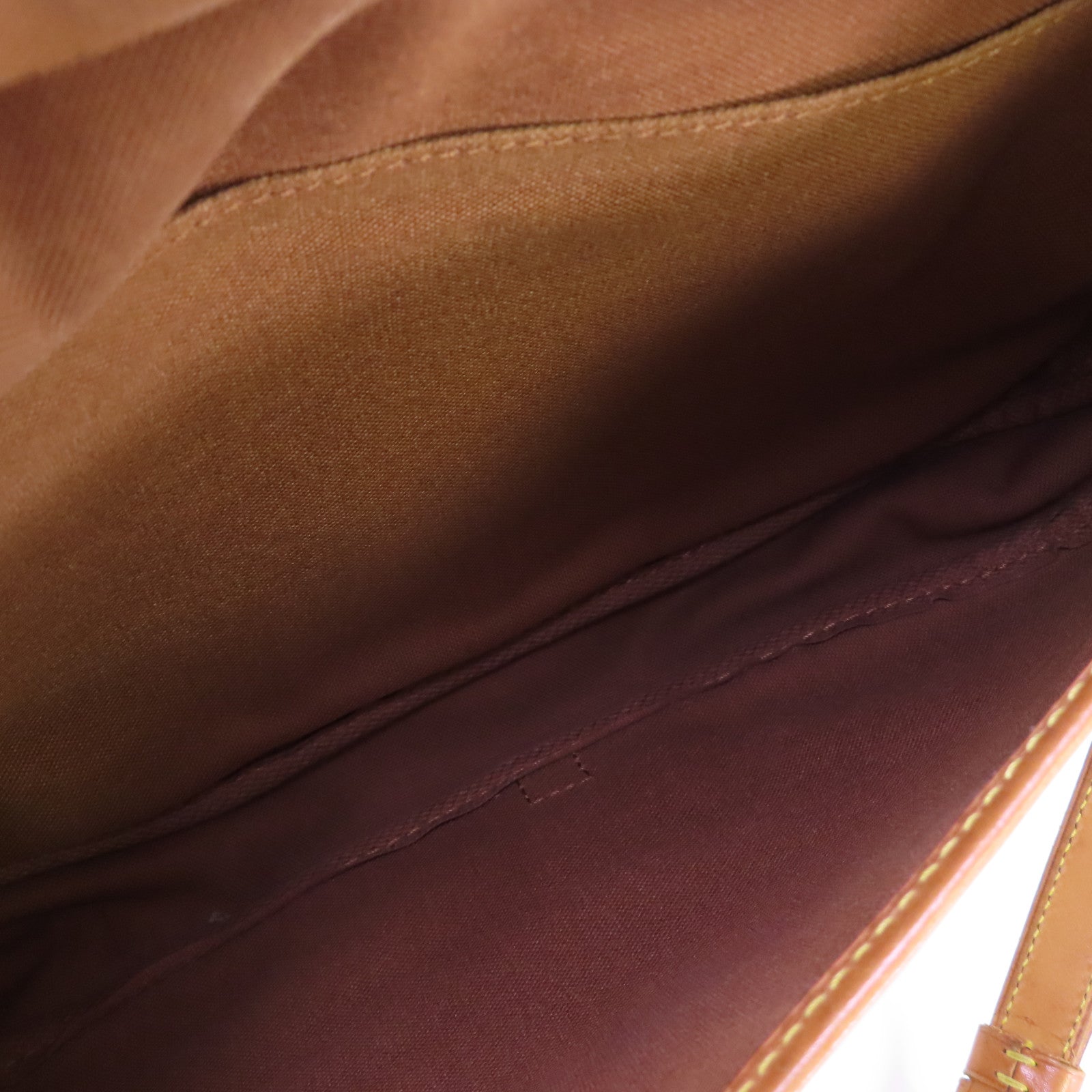 LOUIS VUITTON 【激減優惠】Monogram Saumur 30金扣肩背袋