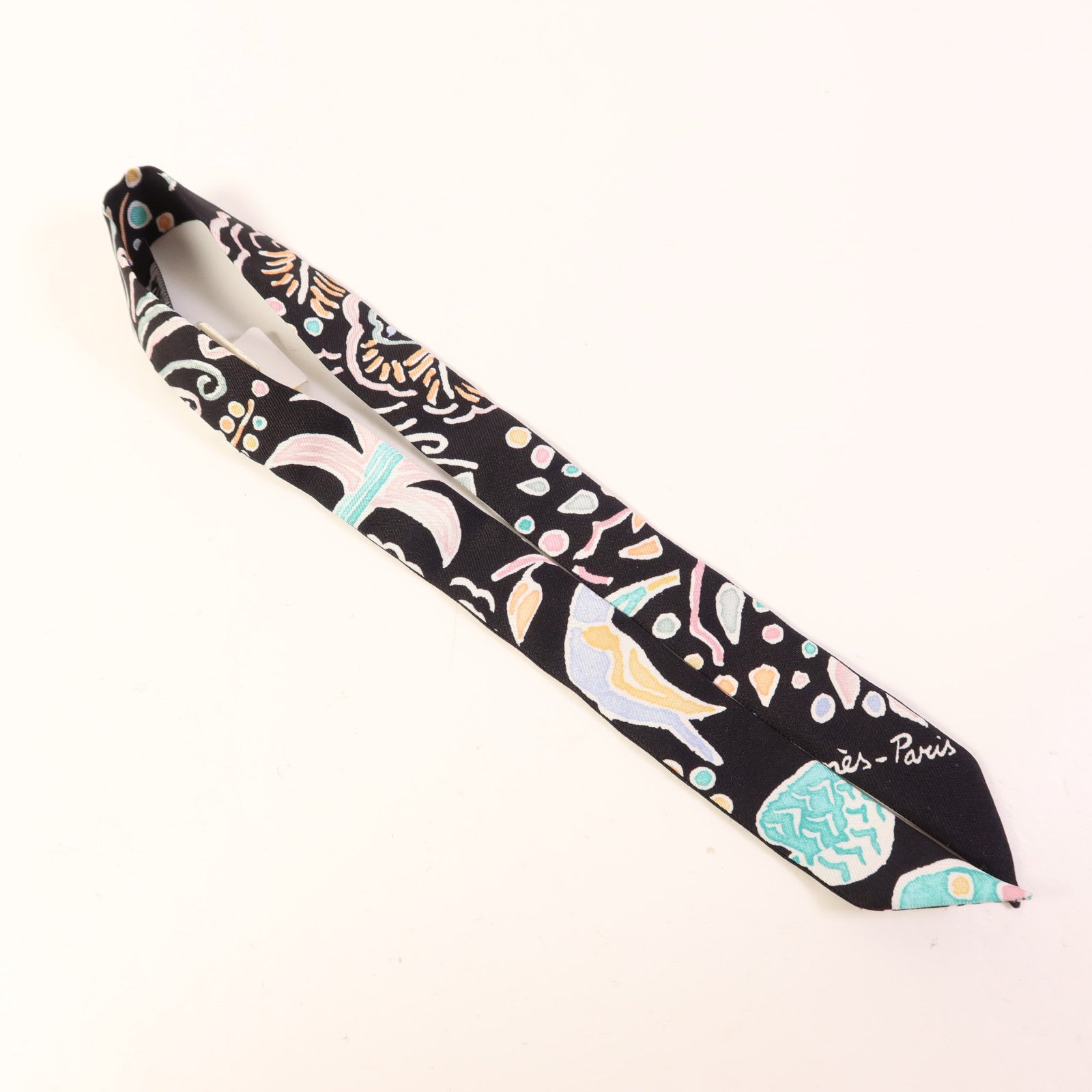 HERMES 絲質Twilly Doll絲巾