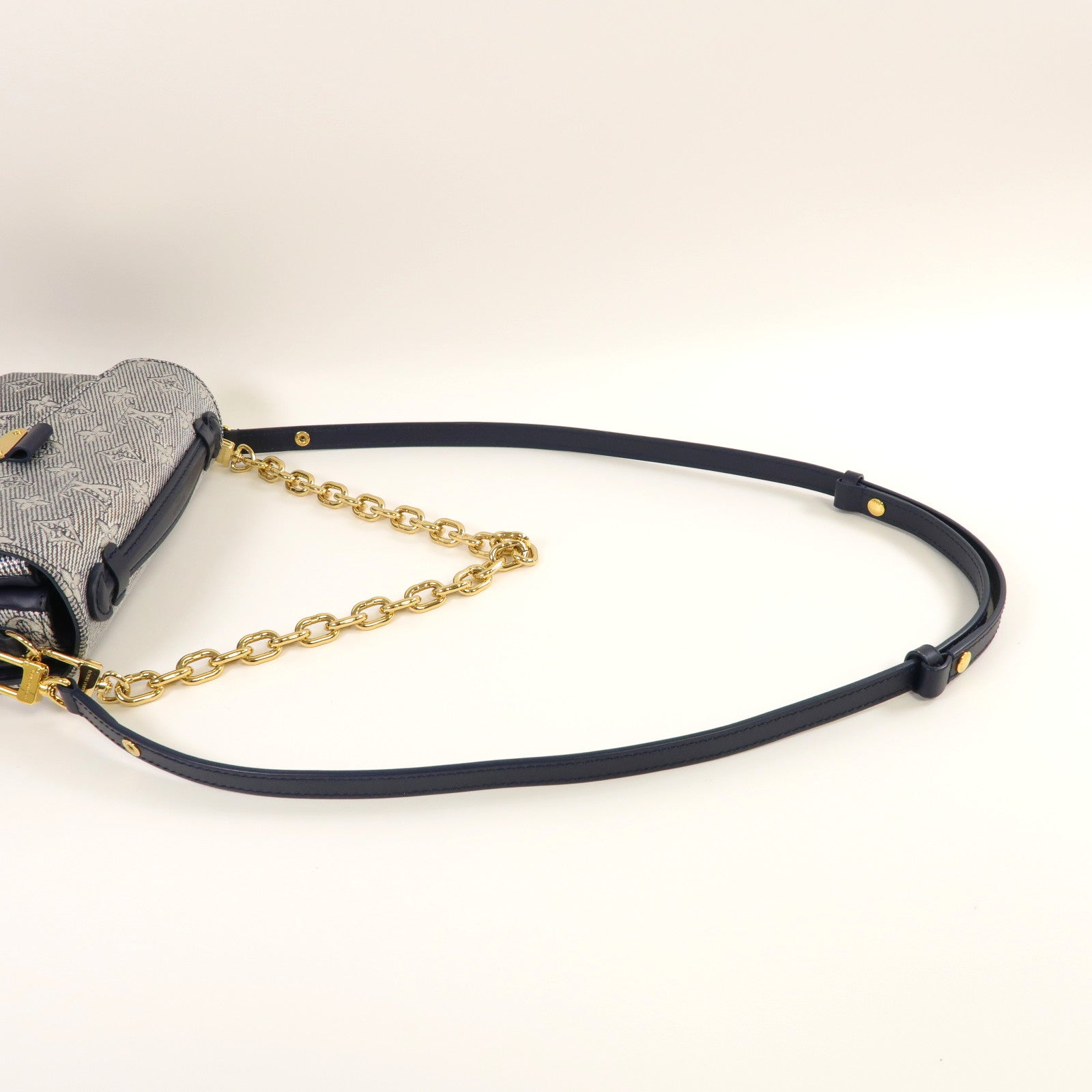LOUIS VUITTON 【激減優惠】Monogram Pochette Metis East West金扣肩背袋藍色