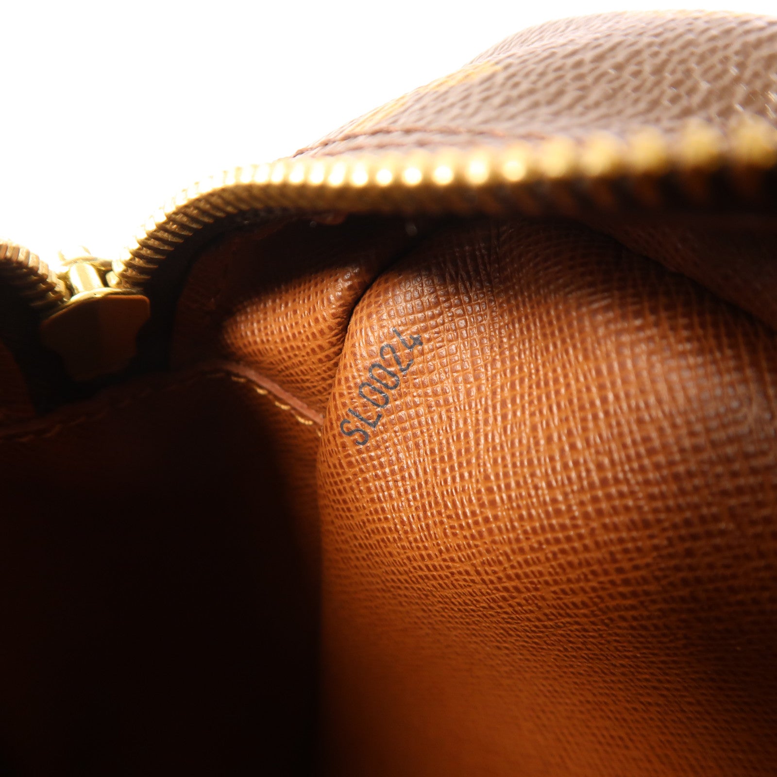 LOUIS VUITTON Monogram Trocadero 30金扣肩背袋