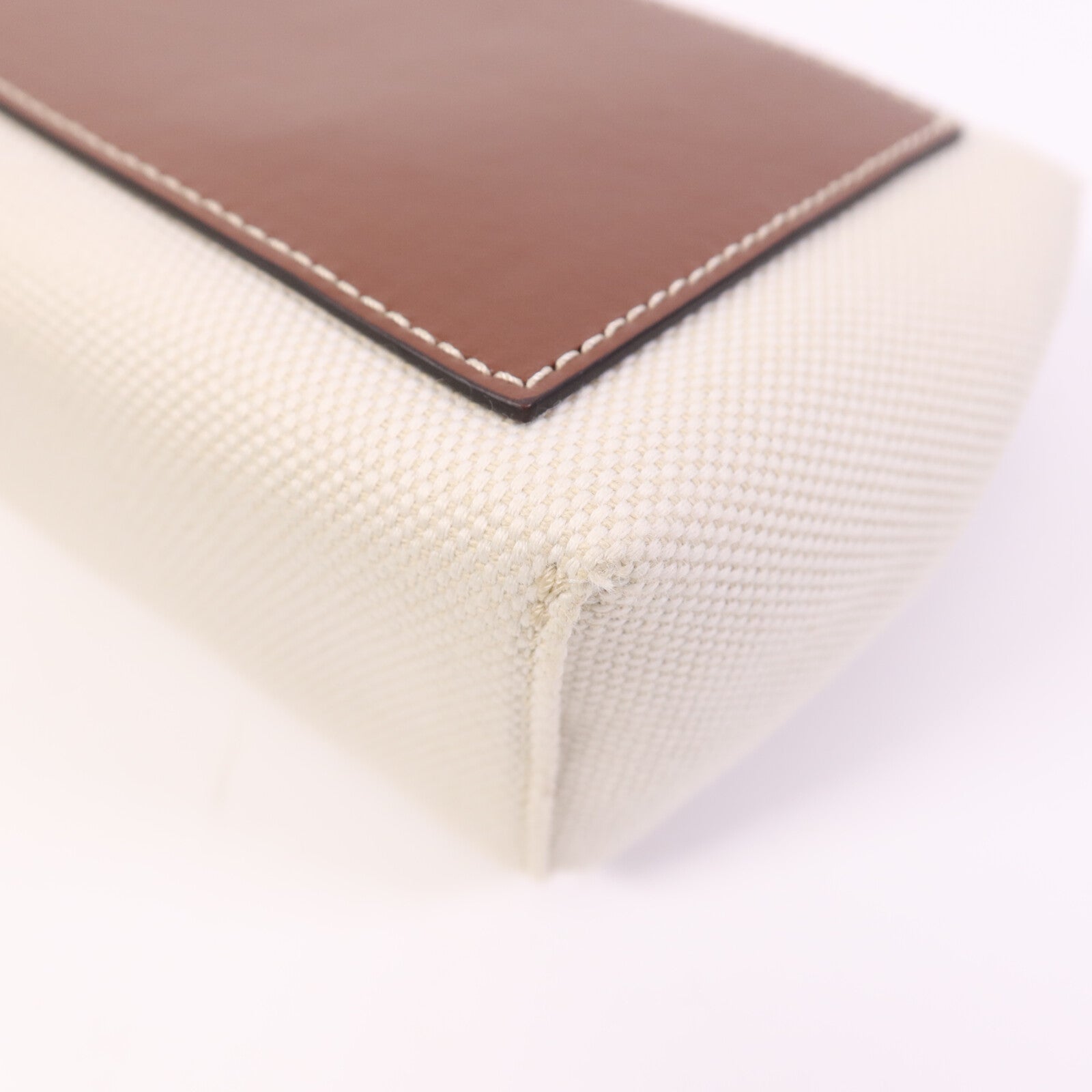 BURBERRY 帆布Horseferry金扣肩背袋