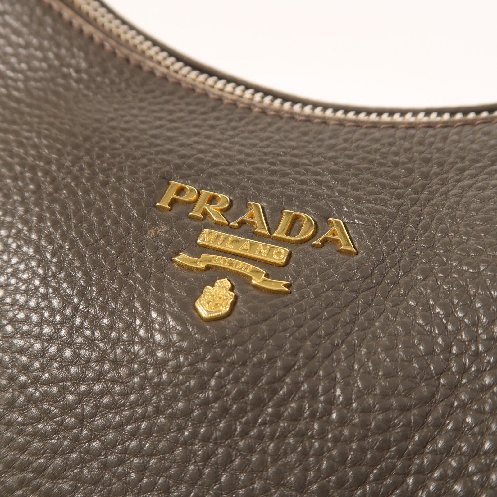 PRADA 【激減優惠】牛皮皮革Shoulder Bag金扣肩背袋