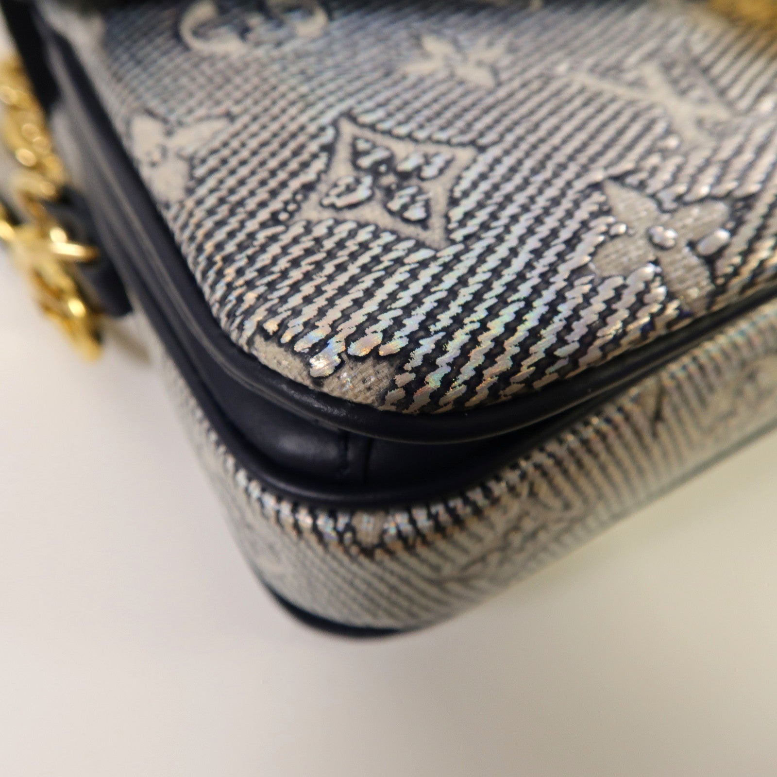 LOUIS VUITTON 【激減優惠】Monogram Pochette Metis East West金扣肩背袋藍色