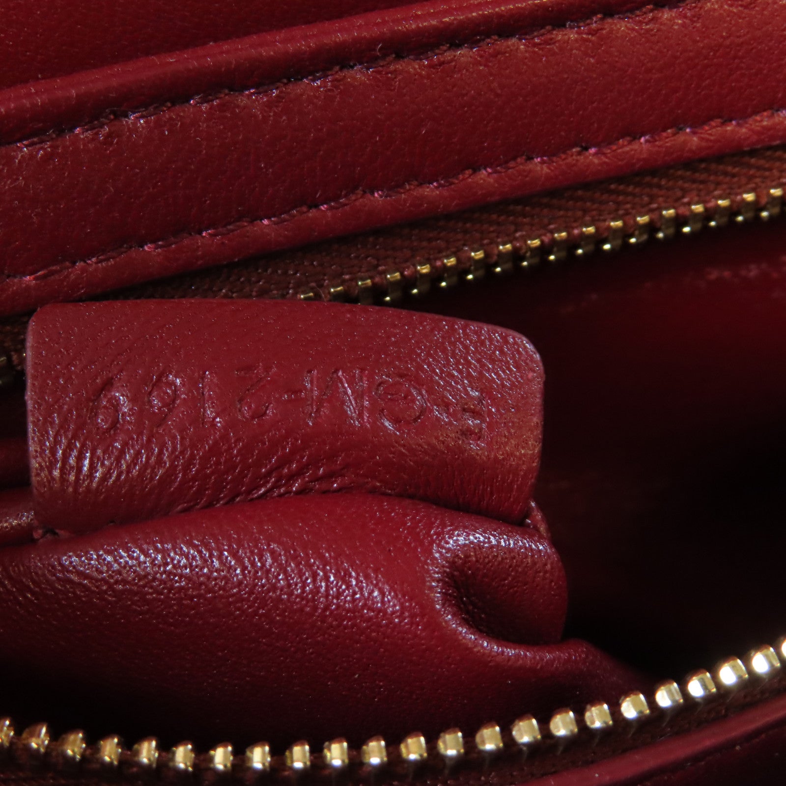 CELINE 蛇皮皮革Triomphe Shoulder Bag金扣肩背袋紅色