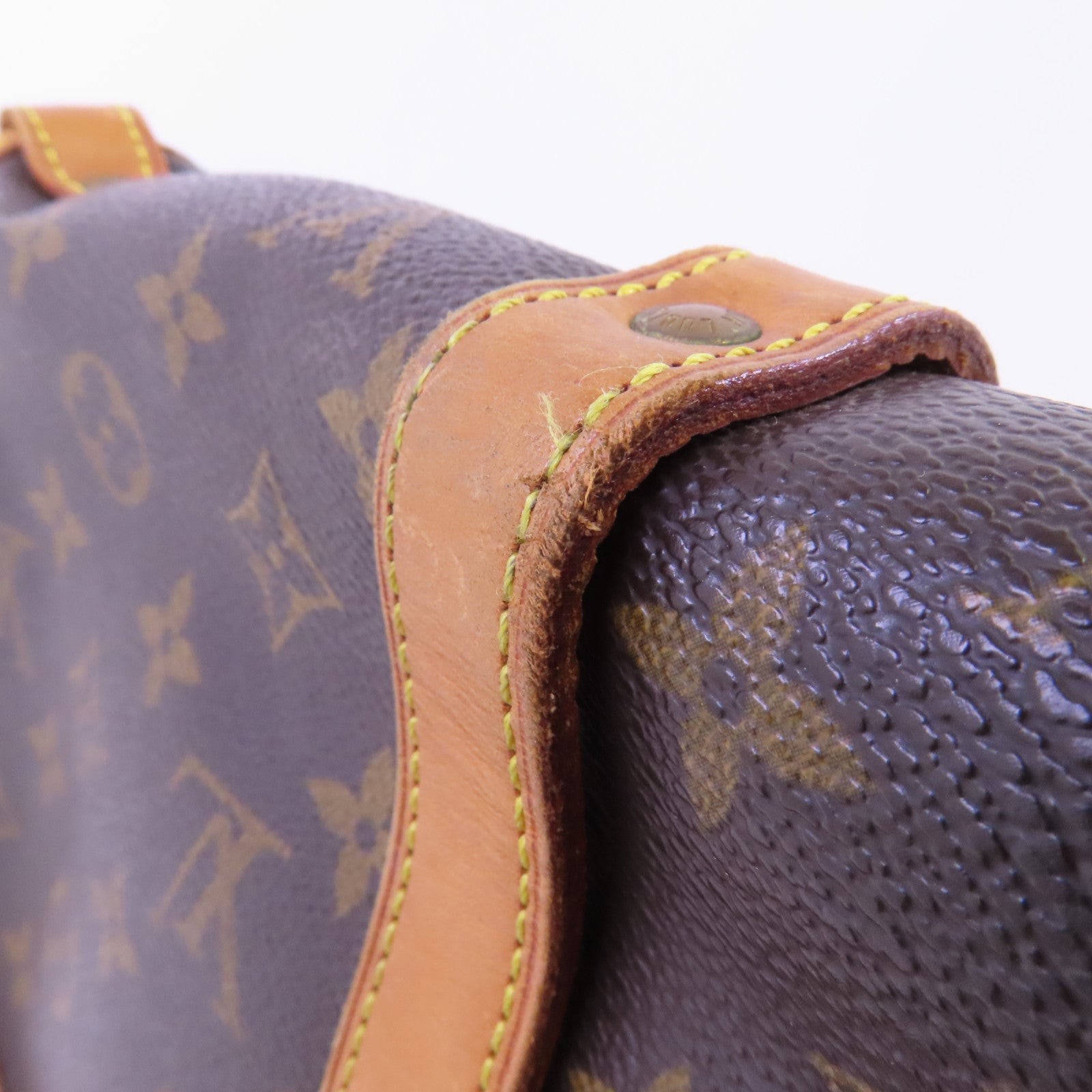 LOUIS VUITTON 【激減優惠】Monogram Saumur 30金扣肩背袋