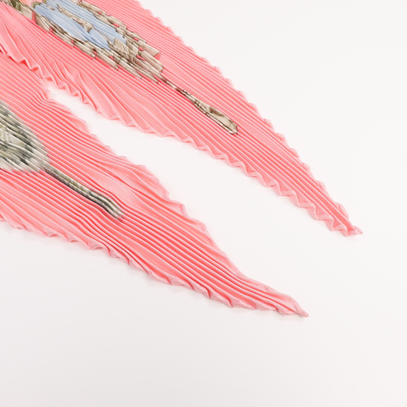 HERMES 【激減優惠】絲質Pleated Scarf絲巾