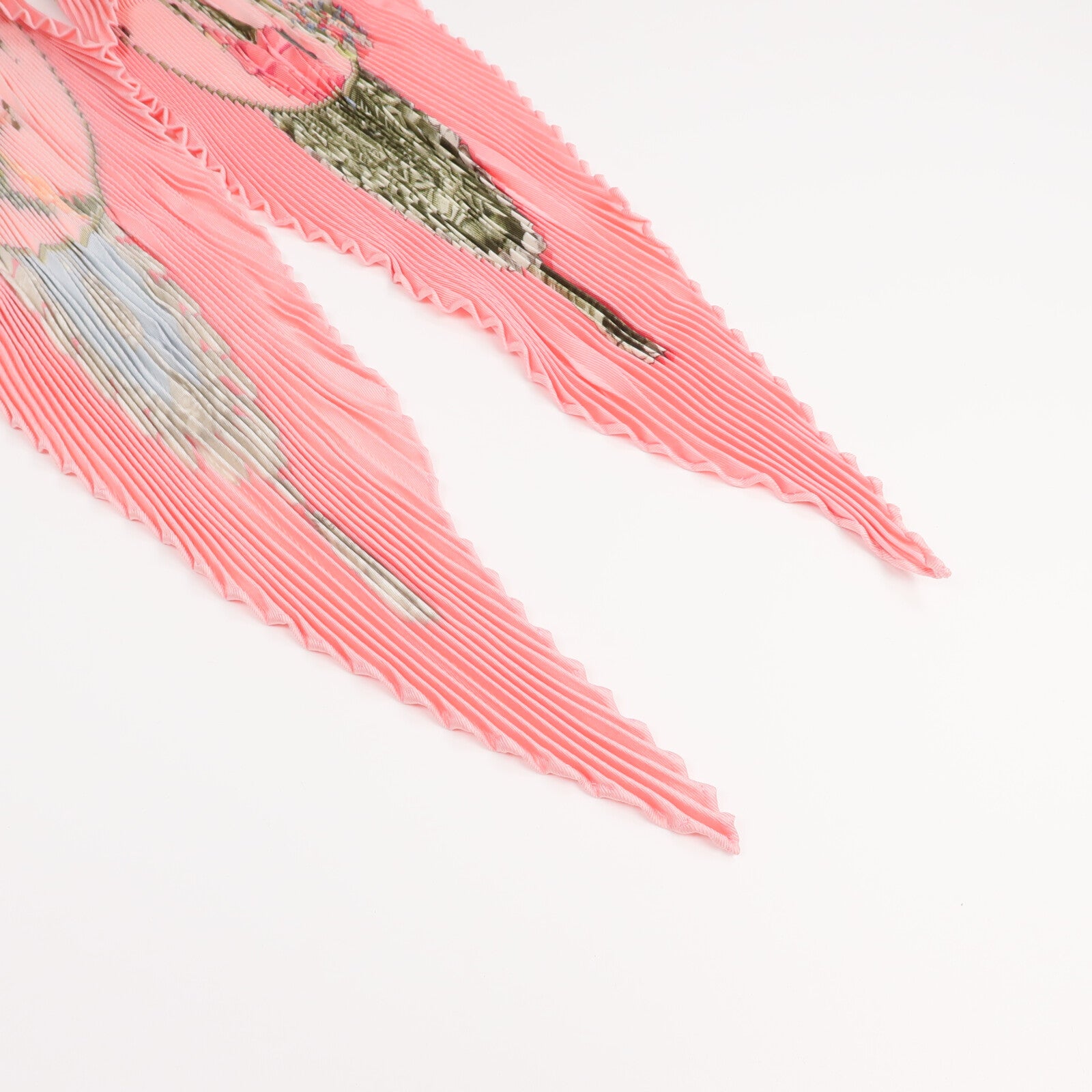HERMES 【激減優惠】絲質Pleated Scarf絲巾