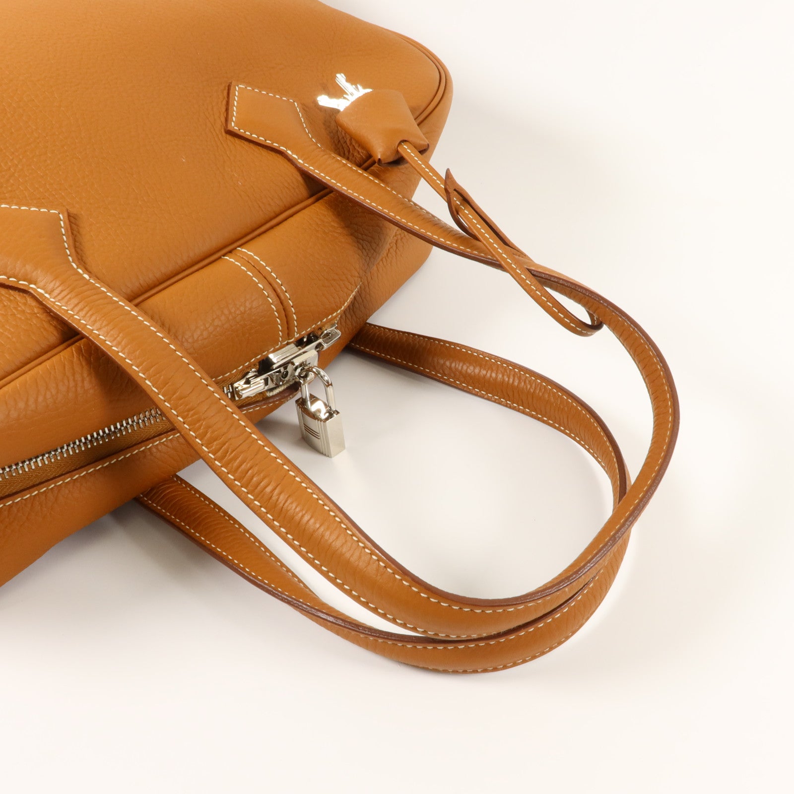 HERMES Clemence皮革Victoria 35肩背袋Gold