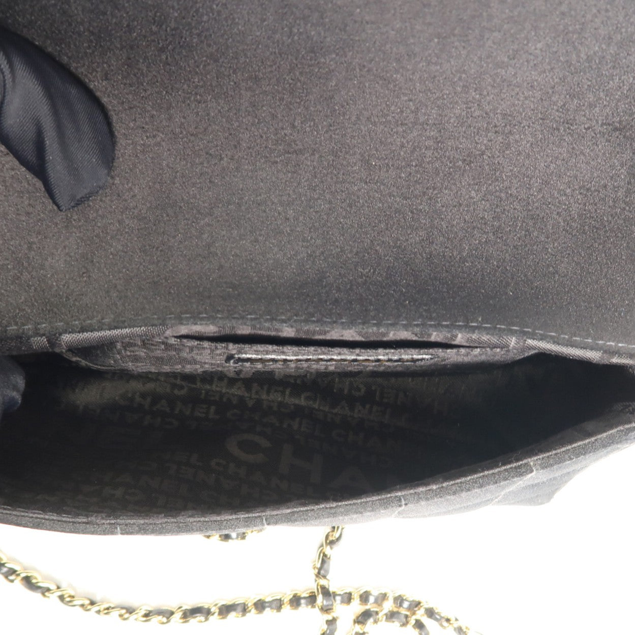 CHANEL 帆布Chain Shoulder金扣鏈帶肩背袋