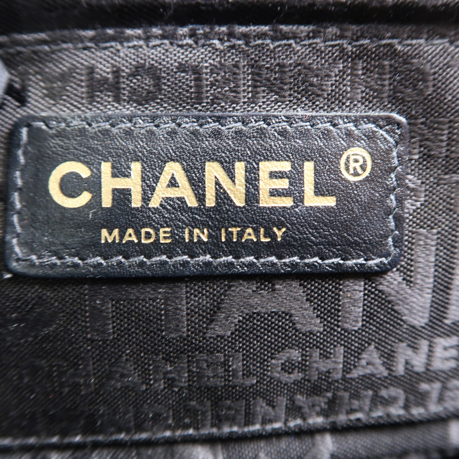 CHANEL 帆布Chain Shoulder金扣鏈帶肩背袋