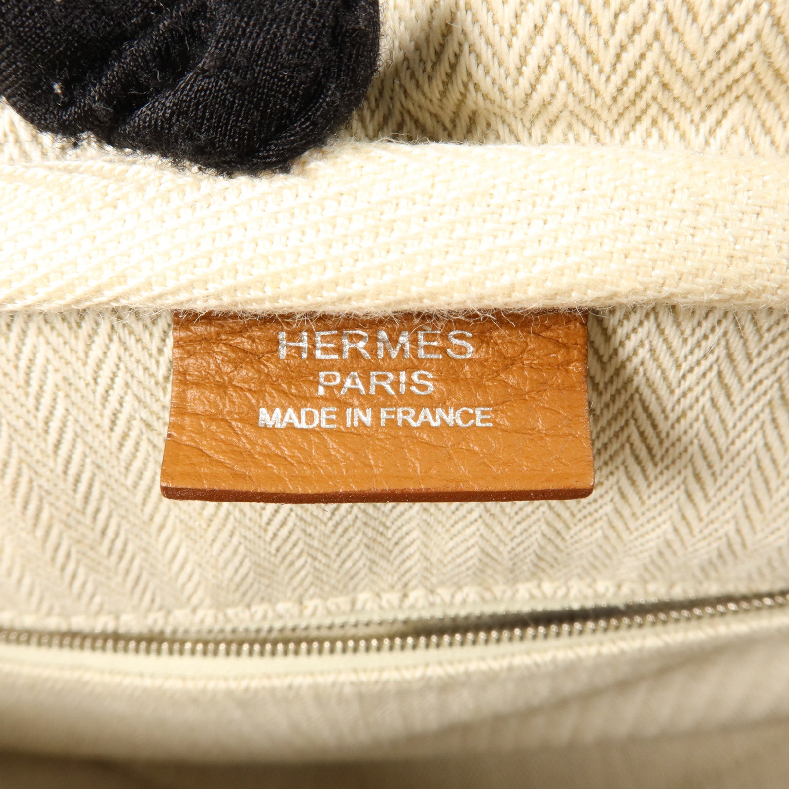 HERMES Clemence皮革Victoria 35肩背袋Gold