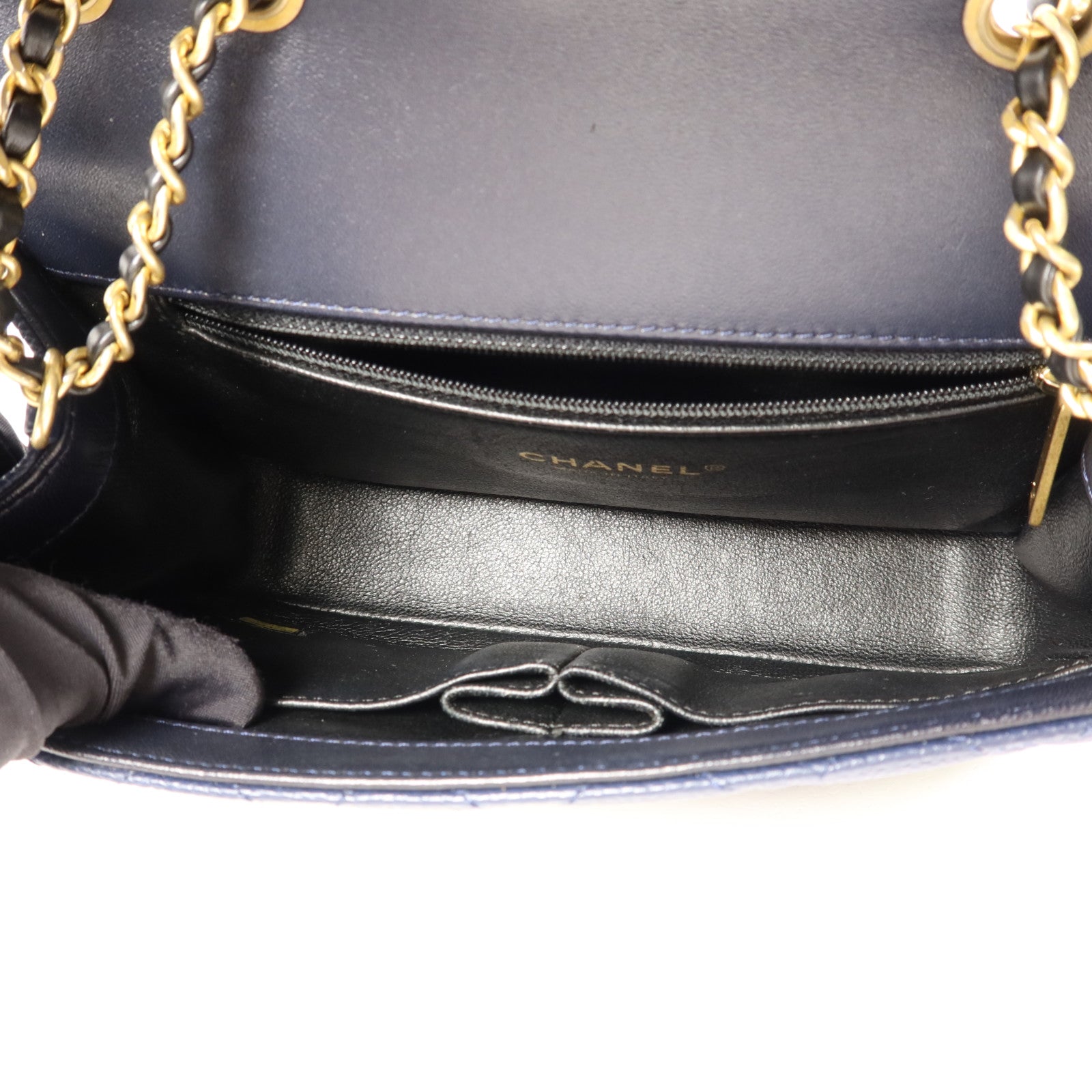 CHANEL 牛皮皮革Chain Shoulder Bag金扣鏈帶肩背袋