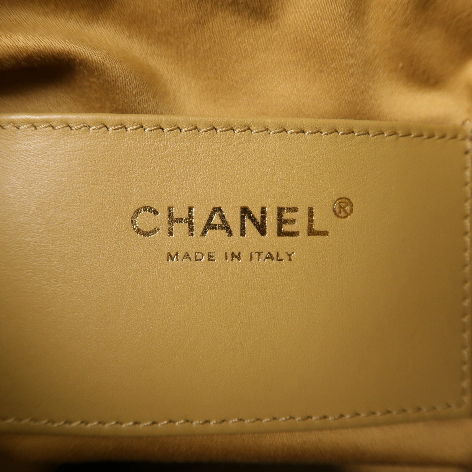 CHANEL 羊皮皮革Drawstring Bag金扣肩背袋