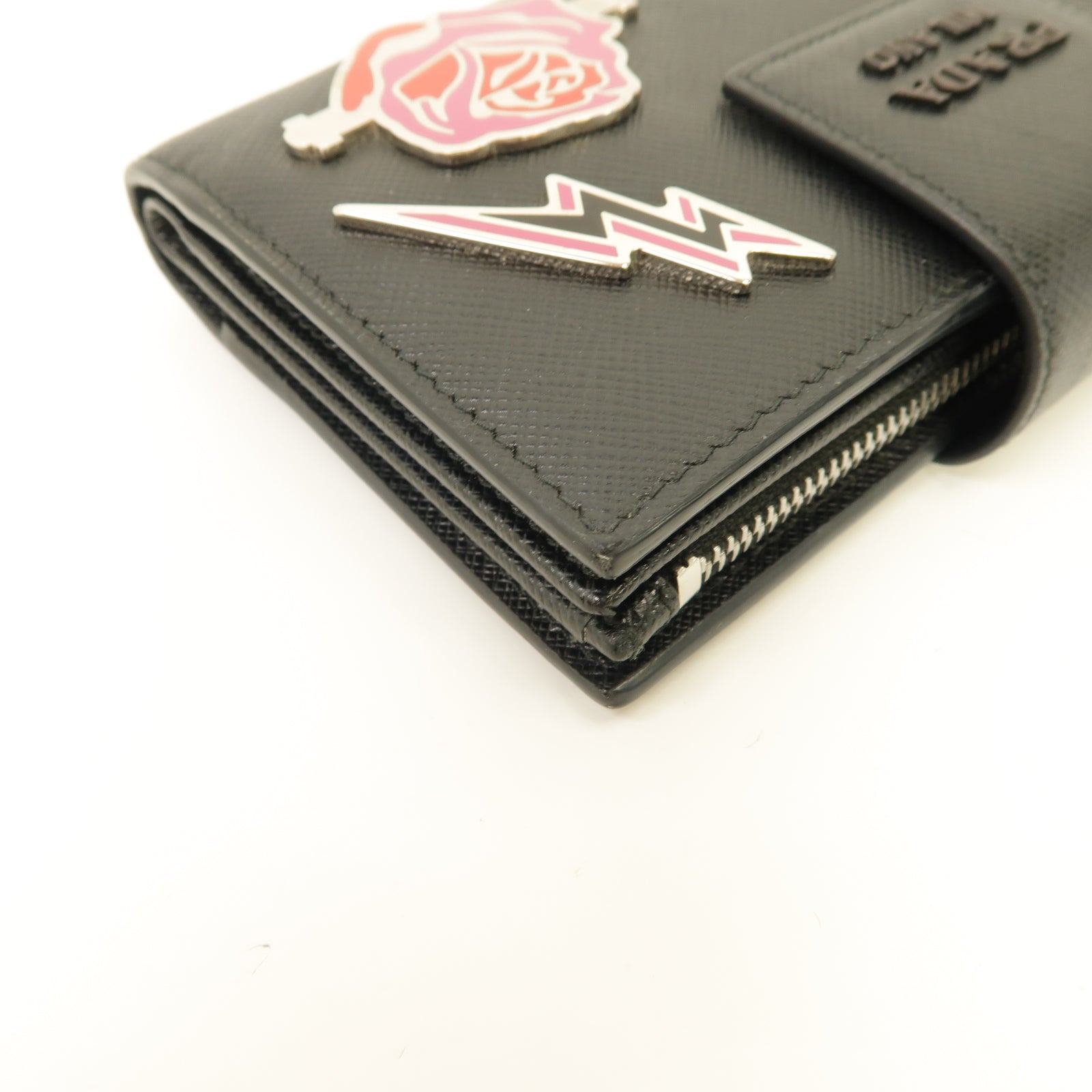 PRADA 牛皮皮革Medium Wallet銀扣錢包黑色/粉紅色