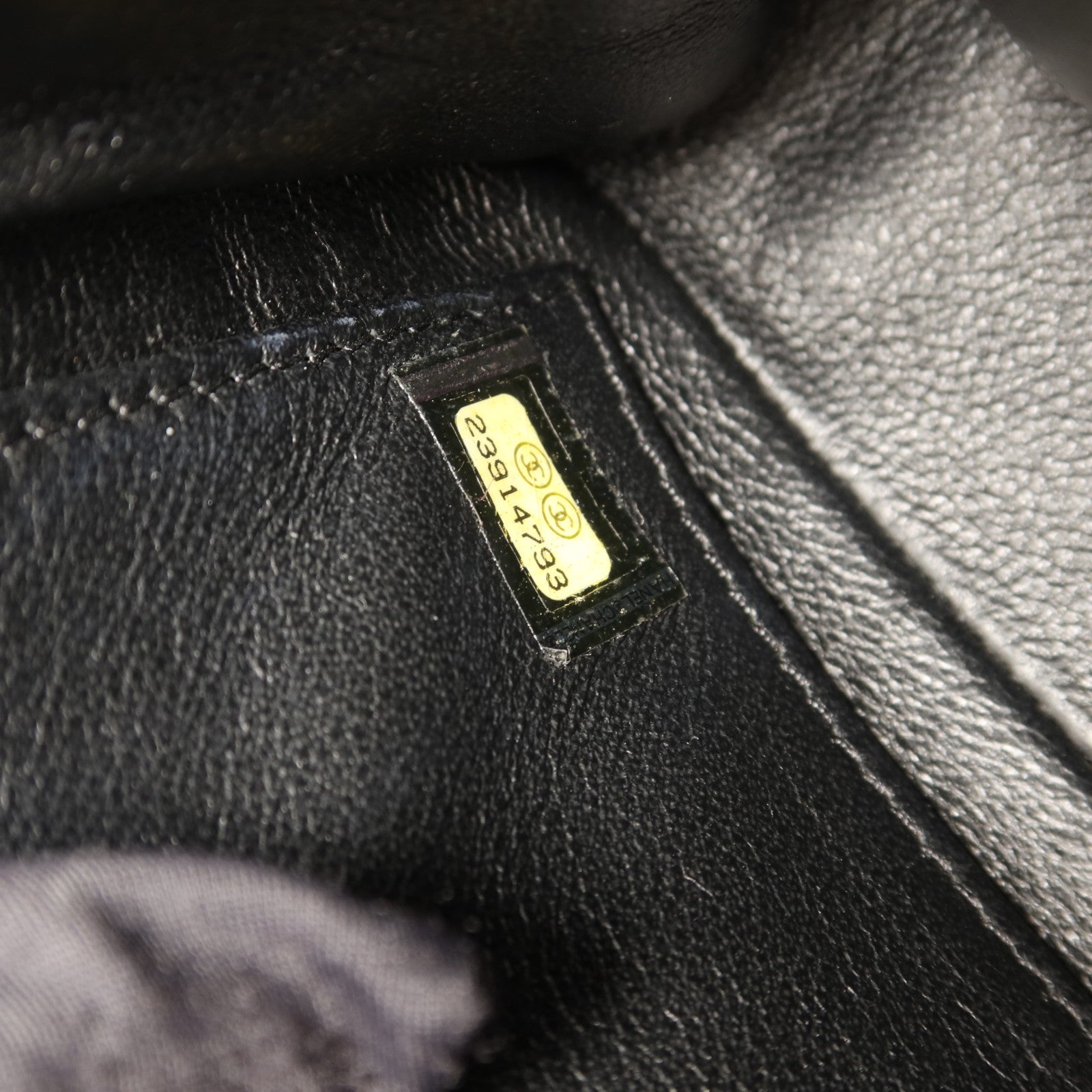 CHANEL 牛皮皮革Chain Shoulder Bag金扣鏈帶肩背袋