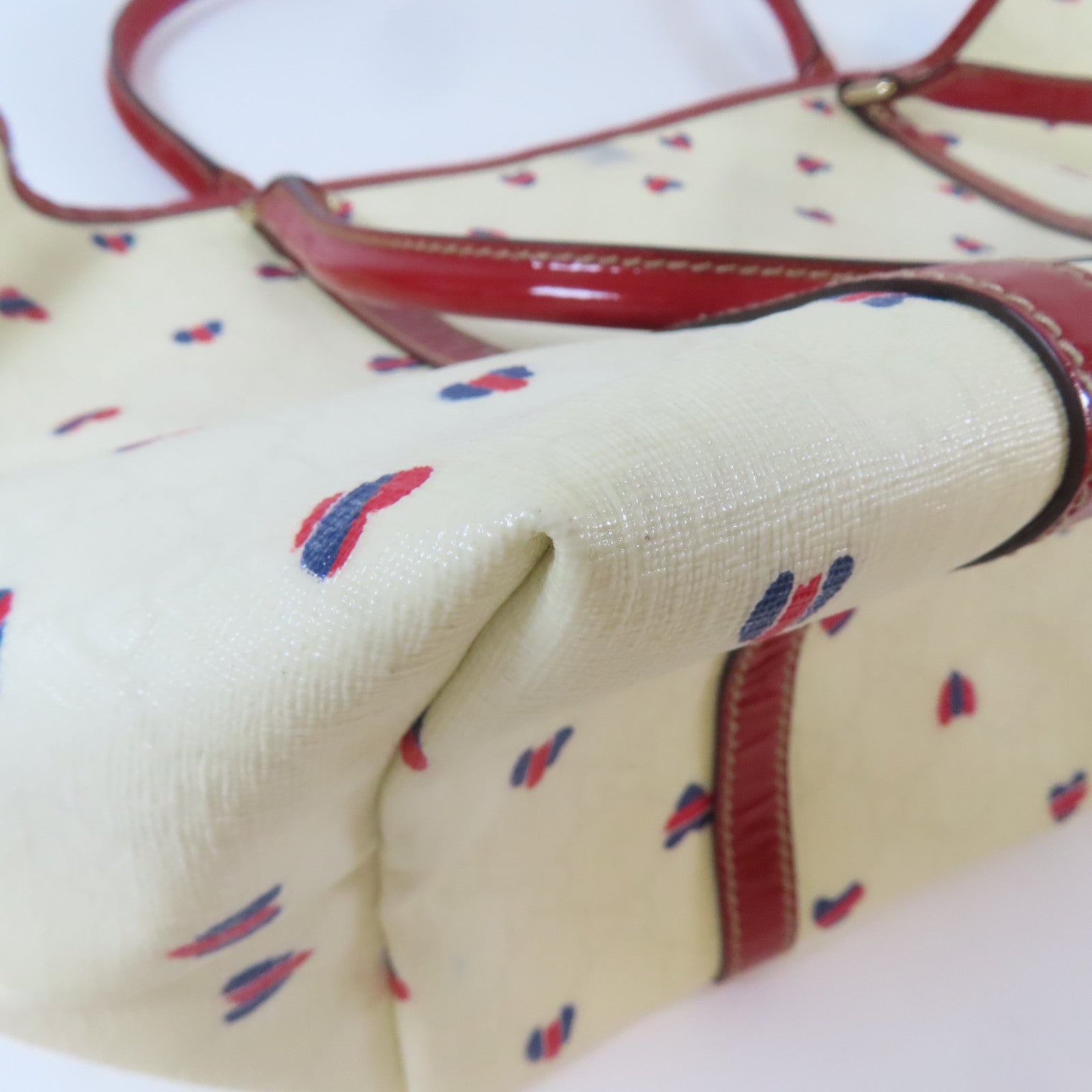 GUCCI 【激減優惠】塗層帆布Shoulder Bag銀扣肩背袋白色/紅色