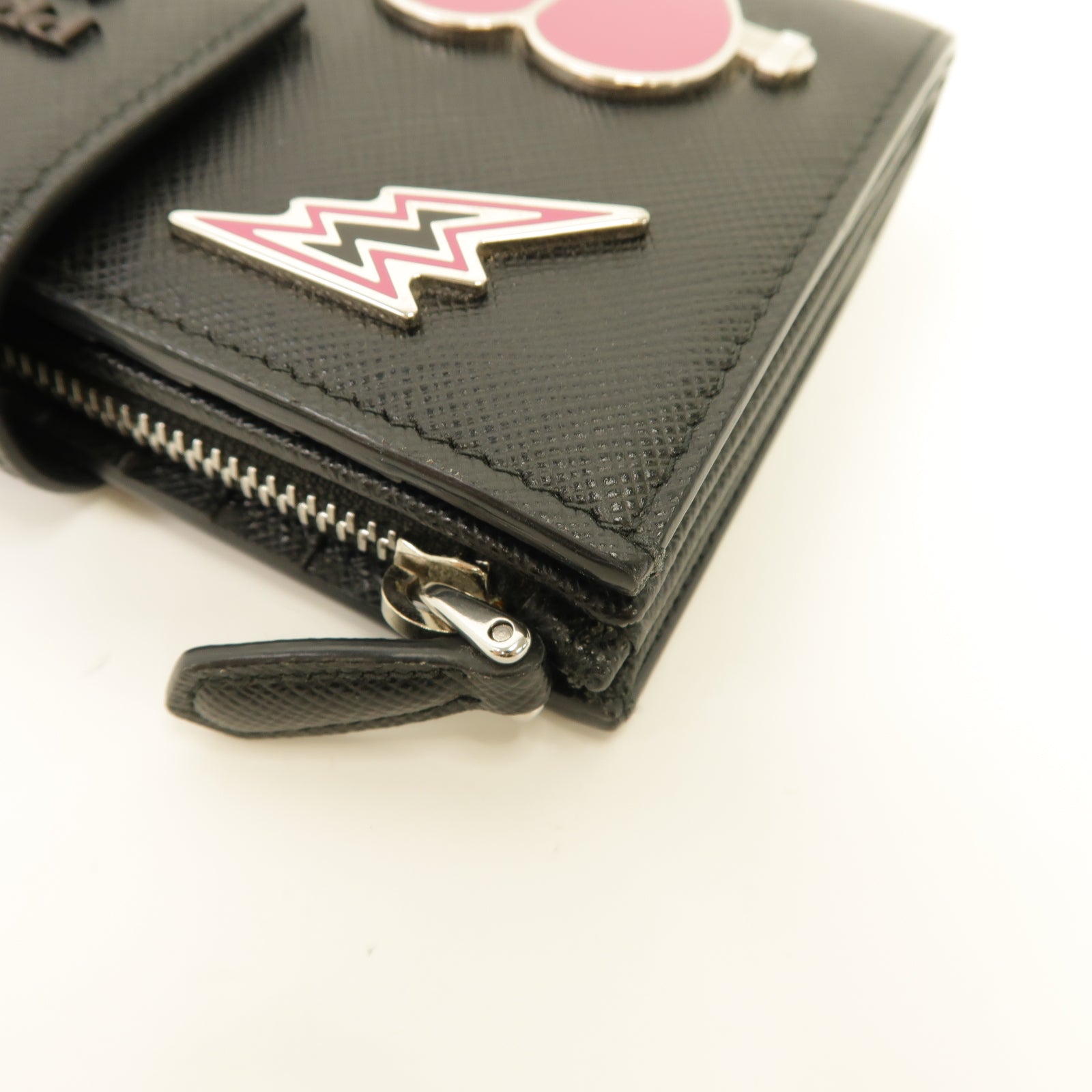 PRADA 牛皮皮革Medium Wallet銀扣錢包黑色/粉紅色