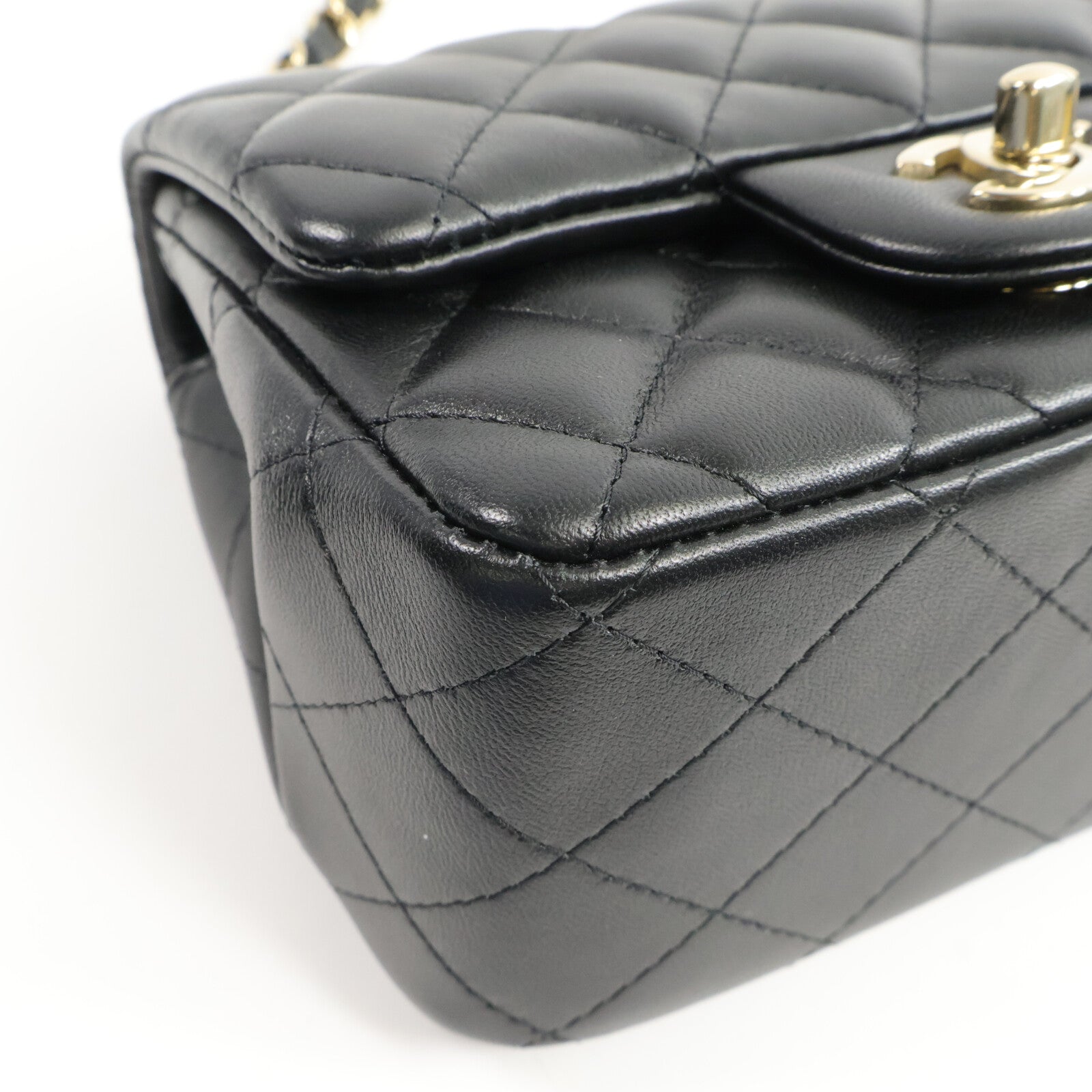 CHANEL 羊皮皮革Mini Classic 17鏈帶肩背袋