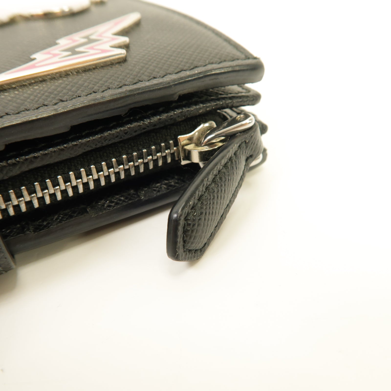 PRADA 牛皮皮革Medium Wallet銀扣錢包黑色/粉紅色
