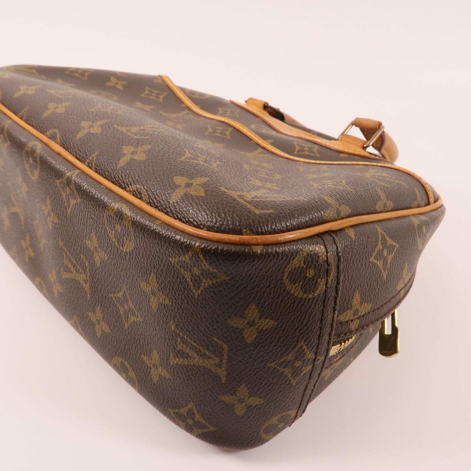 LOUIS VUITTON Monogram Trouville金扣手挽袋