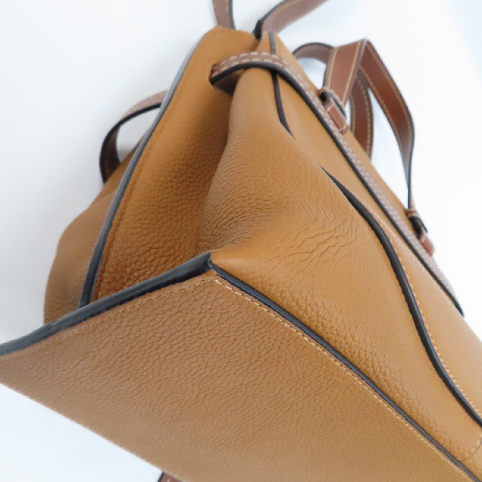 LOEWE 牛皮皮革Gate Top Handle金扣手挽肩背兩用袋啡色