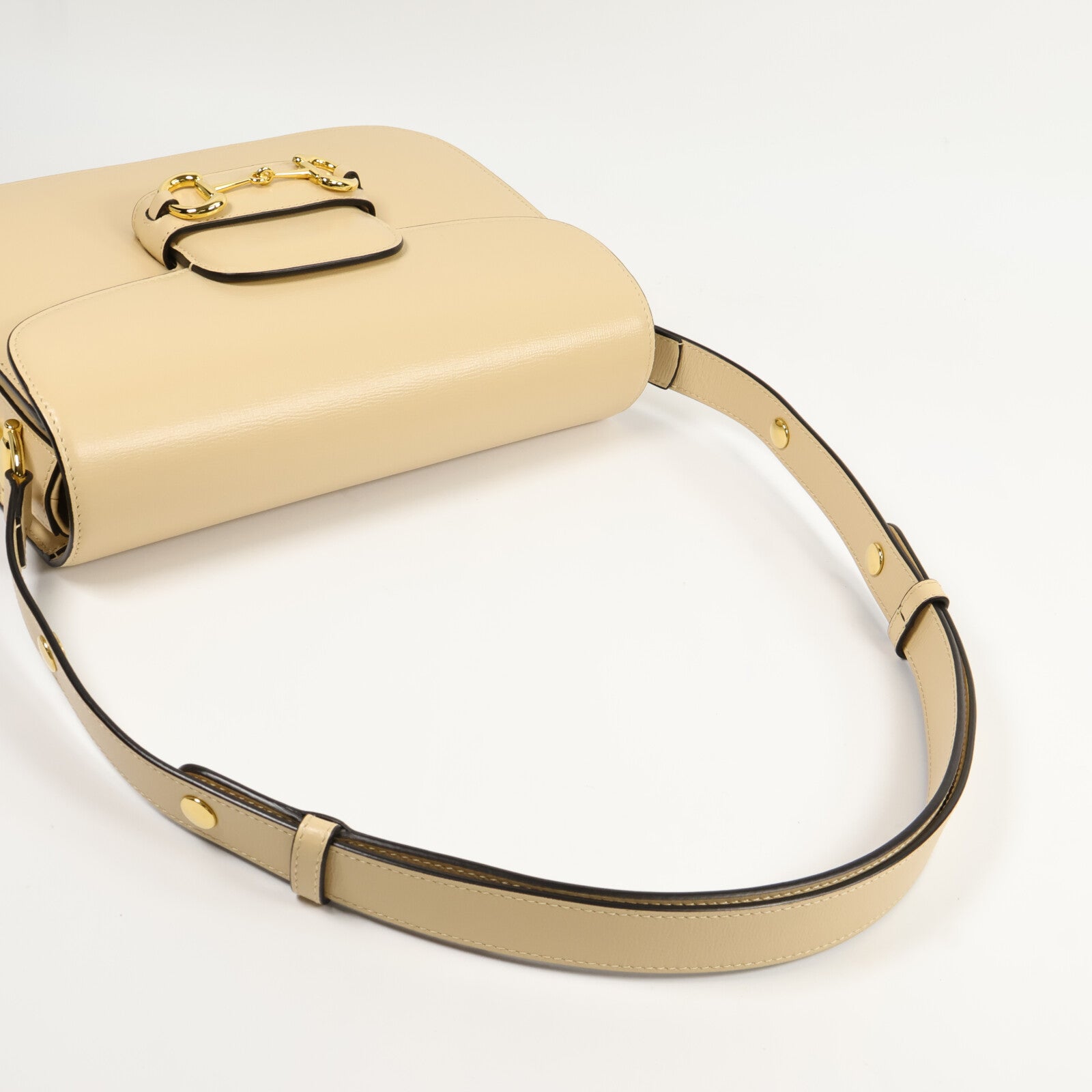 GUCCI 牛皮皮革Horsebit 1955 MM肩背袋
