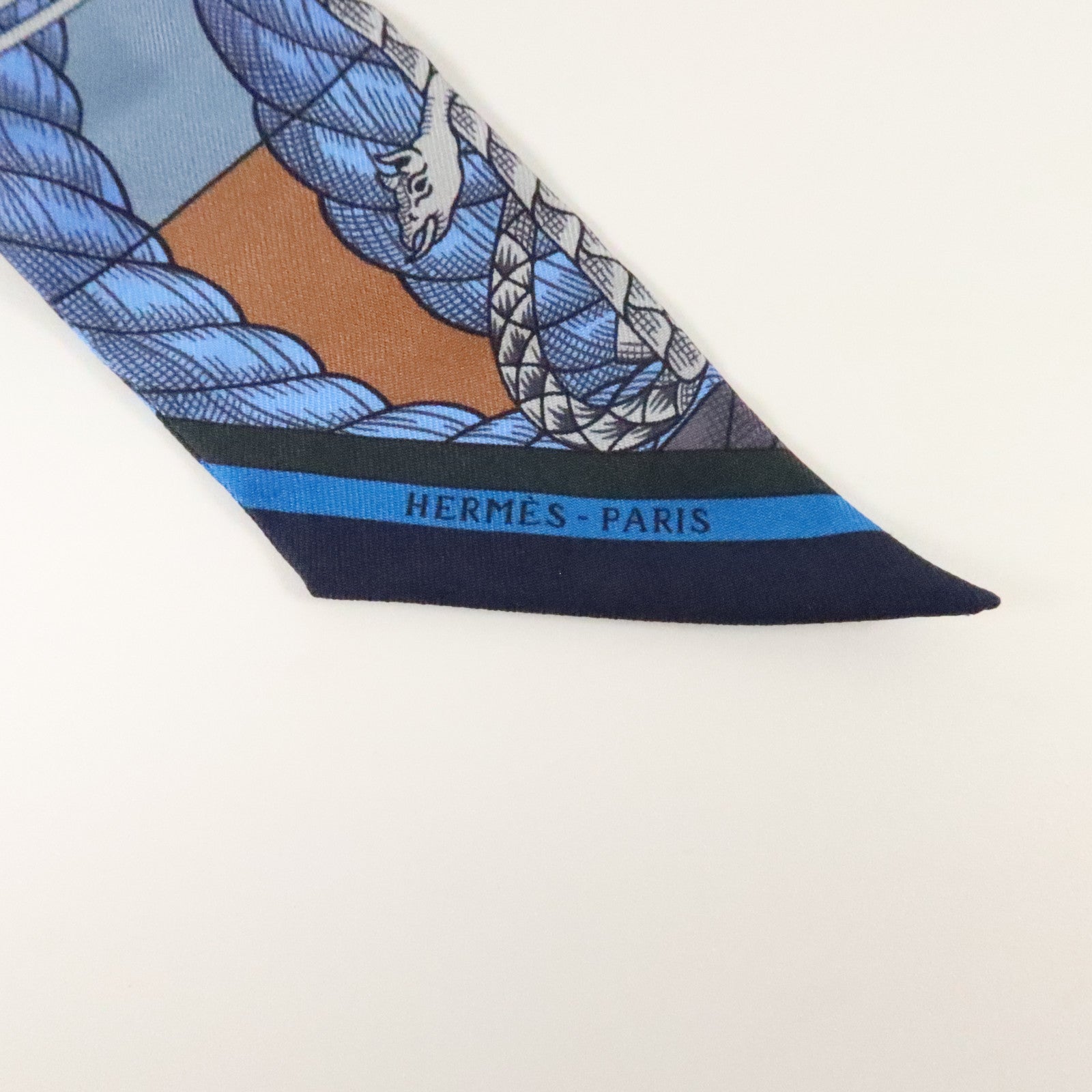 HERMES 絲質Twilly絲巾