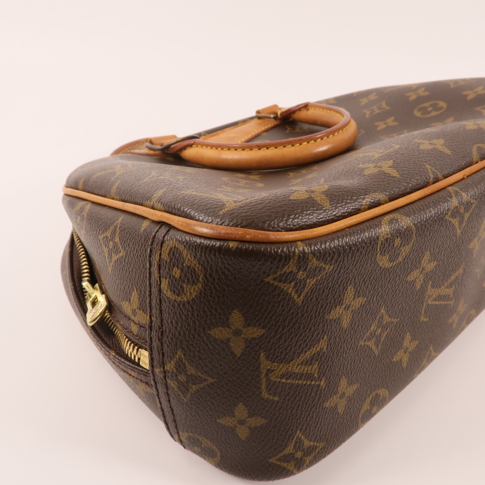 LOUIS VUITTON Monogram Trouville金扣手挽袋