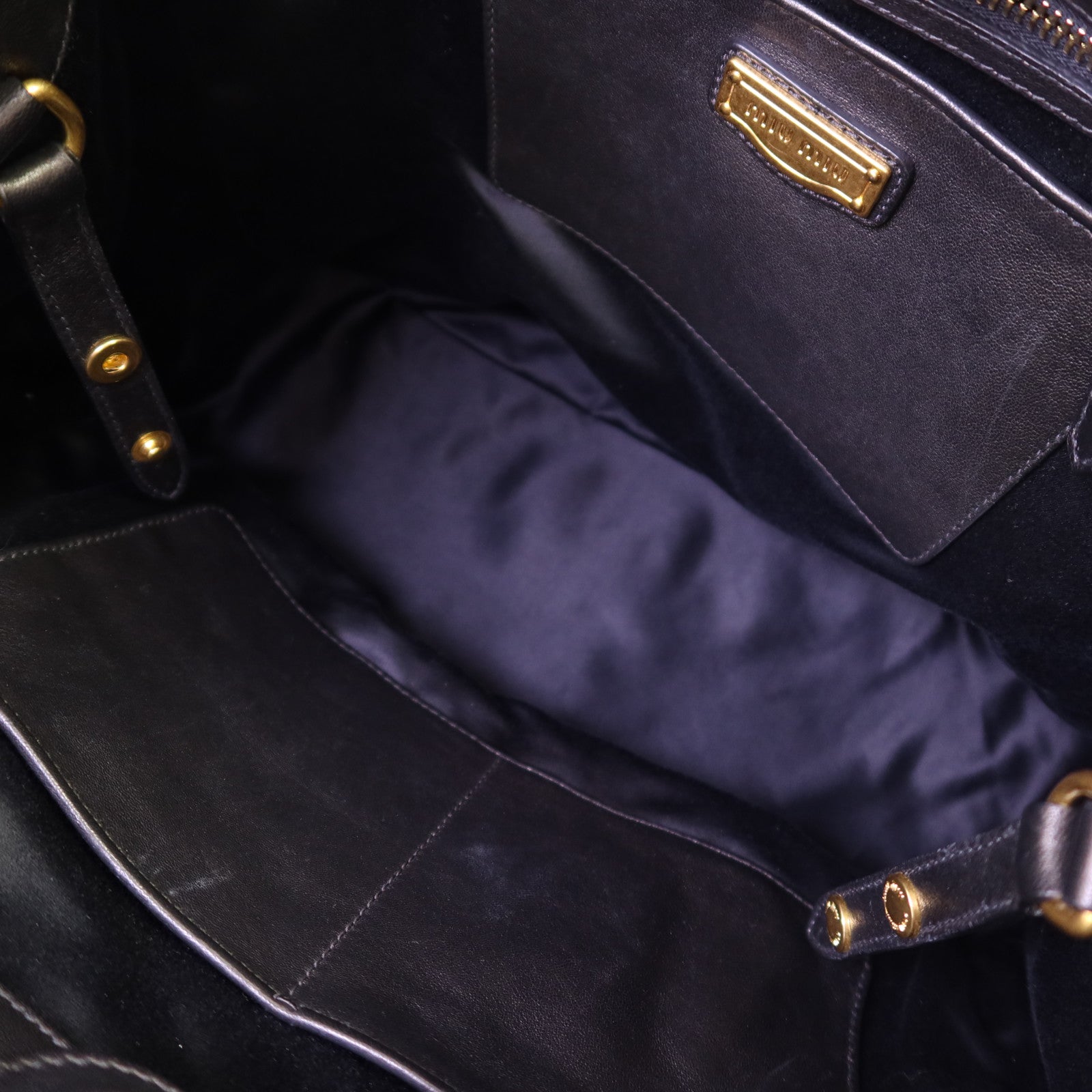 Miu Miu 羊皮皮革Tote Bag金扣肩背袋
