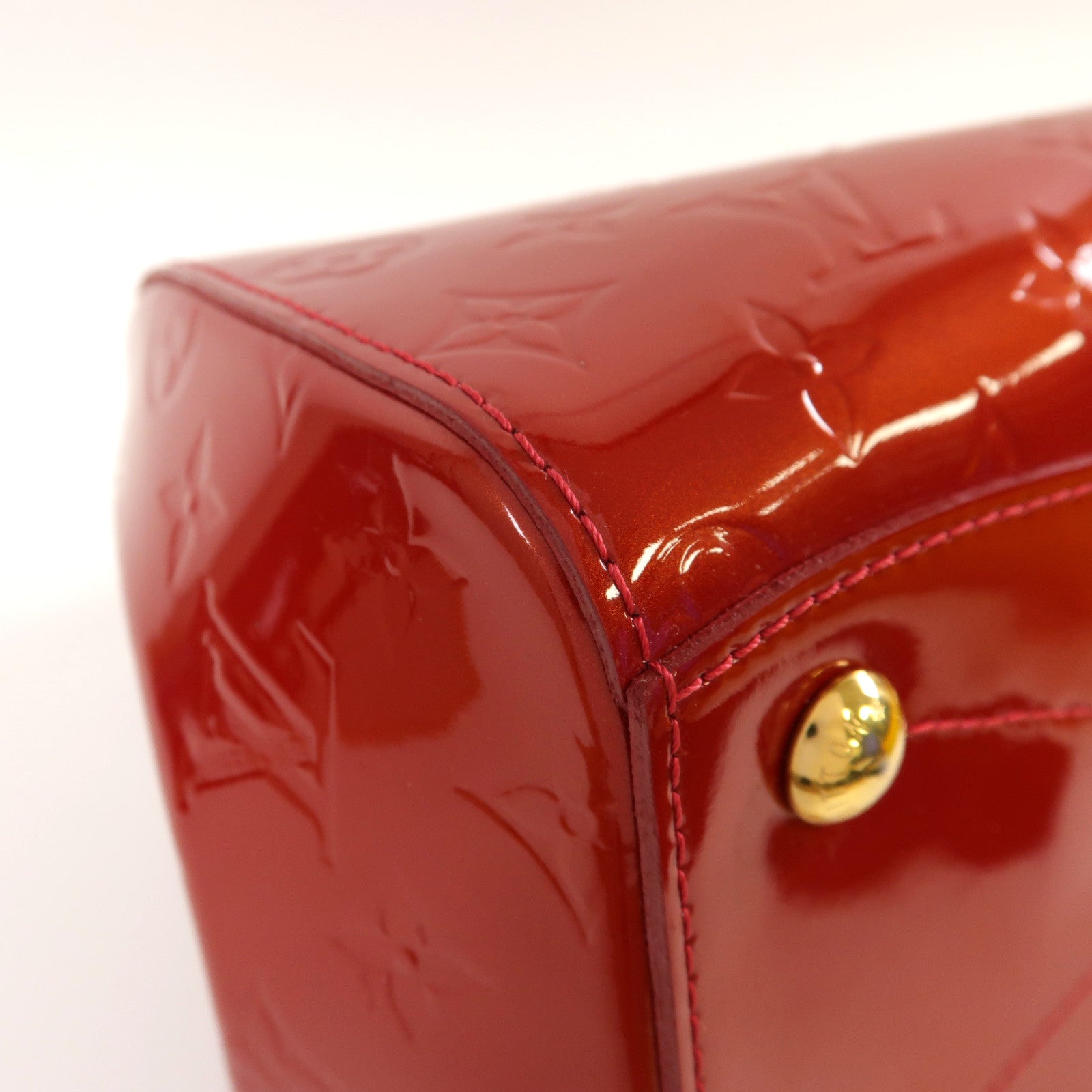 LOUIS VUITTON **【激減優惠】Monogram Vernis Montana金扣手挽袋紅色