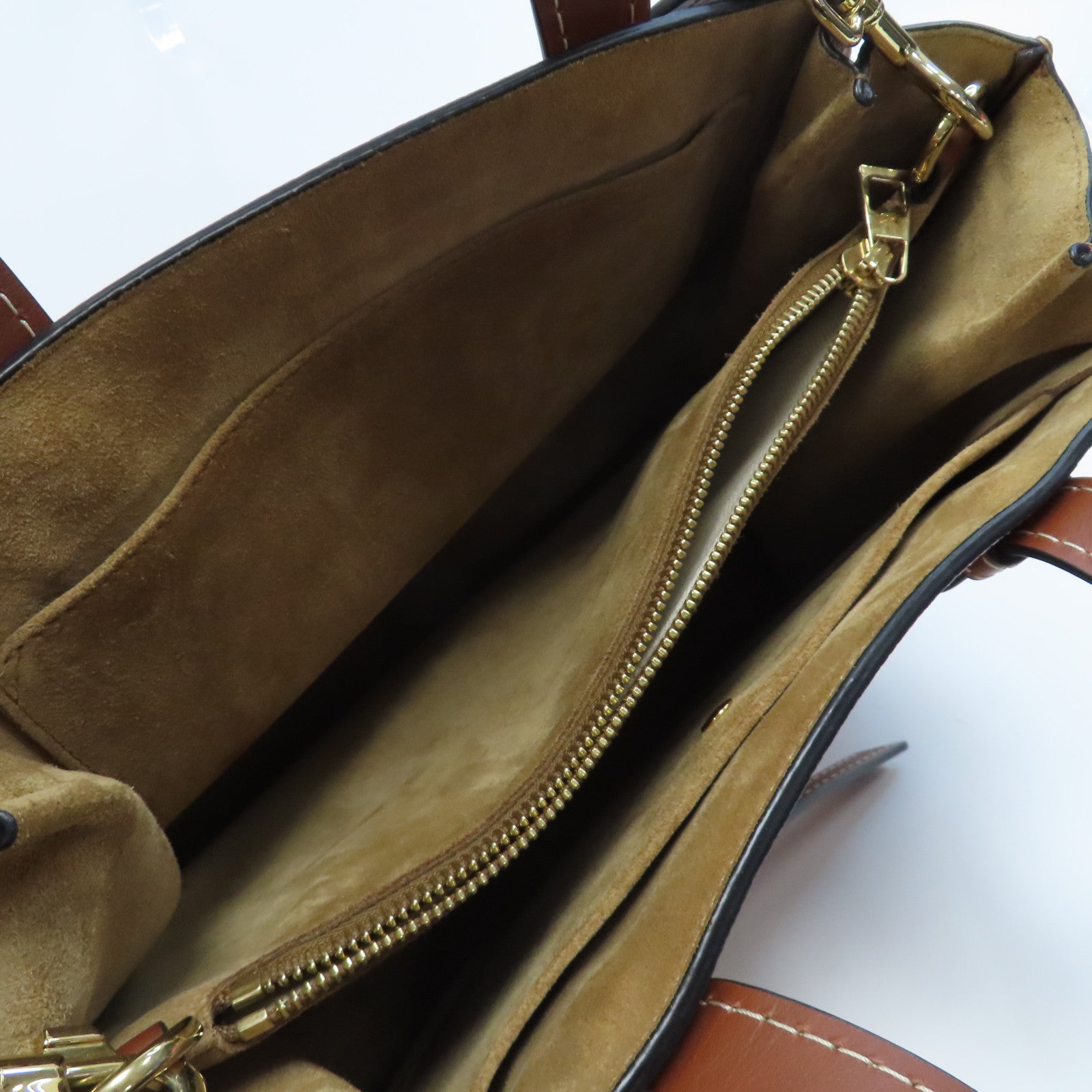 LOEWE 牛皮皮革Gate Top Handle金扣手挽肩背兩用袋啡色
