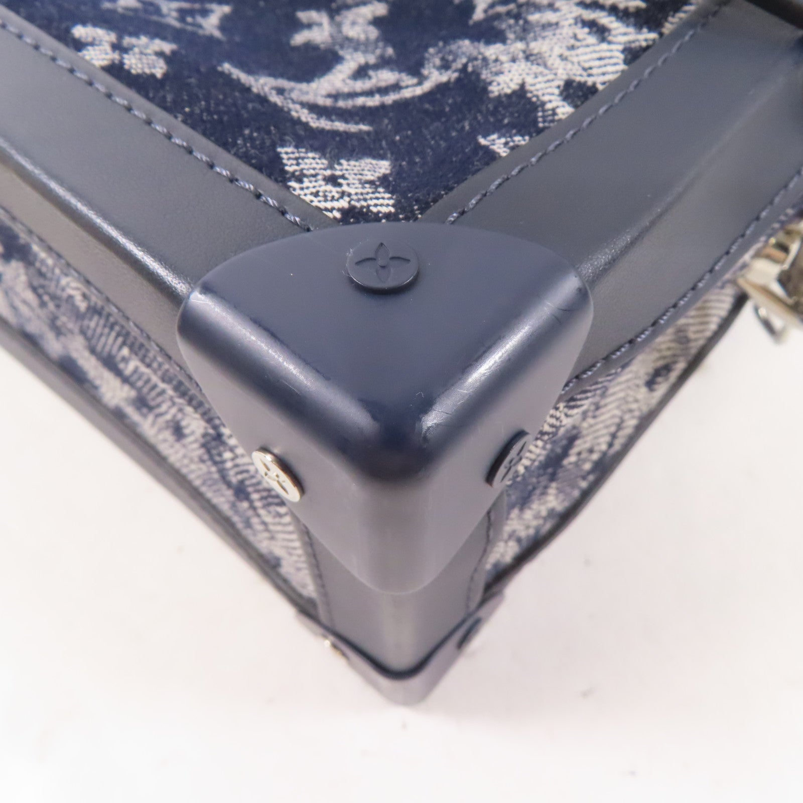 LOUIS VUITTON Monogram Tapestr Soft Trunk銀扣肩背袋藍色