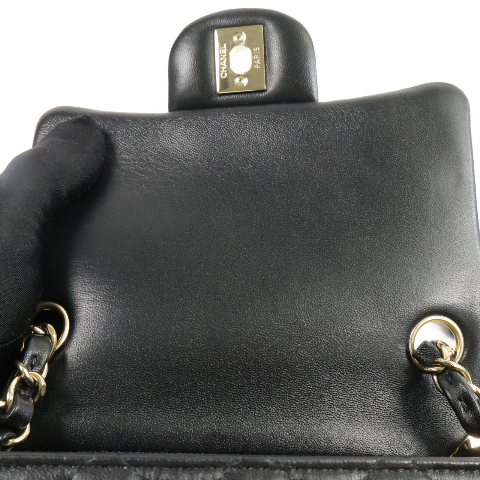 CHANEL 羊皮皮革Mini Classic 17鏈帶肩背袋