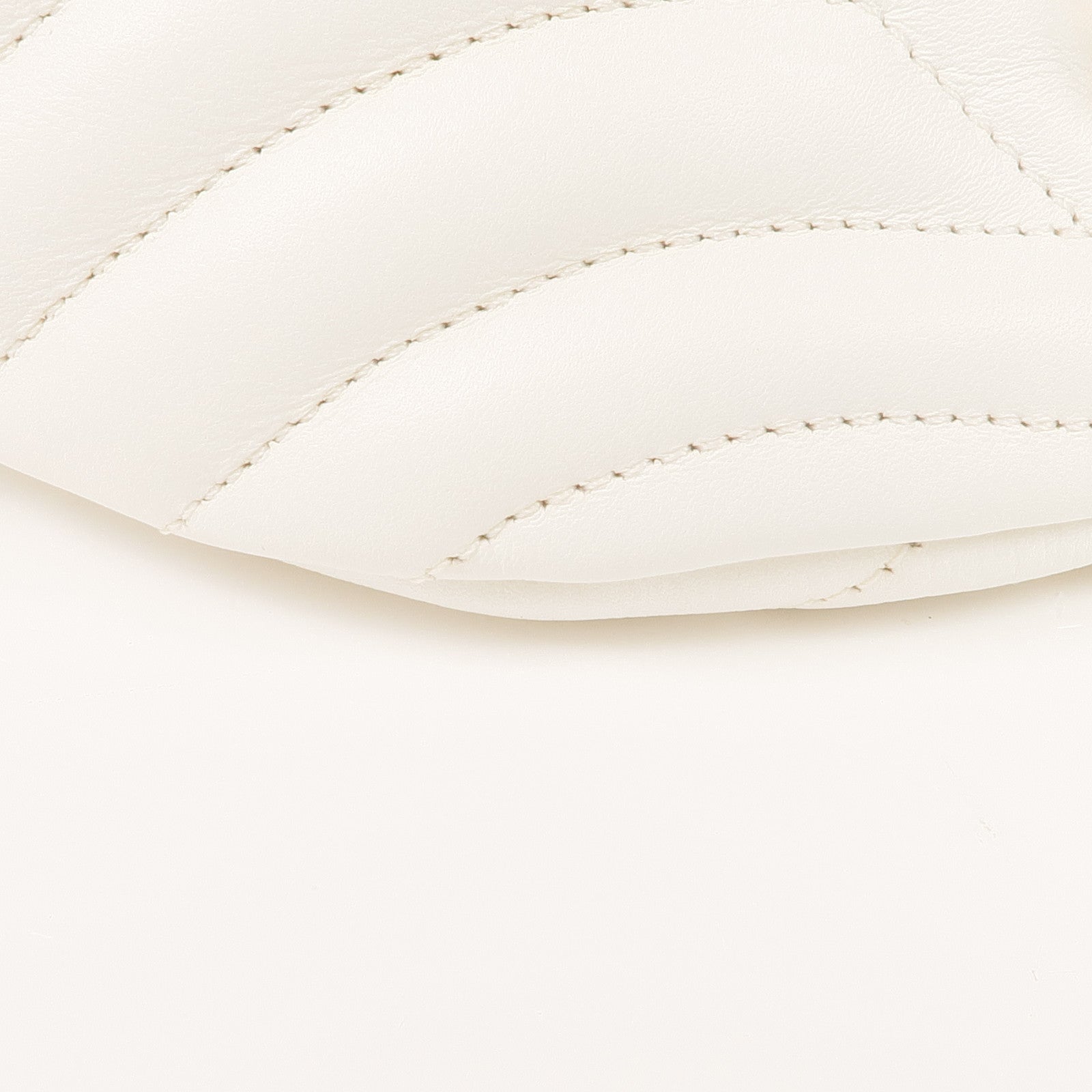 LOUIS VUITTON 牛皮皮革New Wave Bum Bag金扣腰包