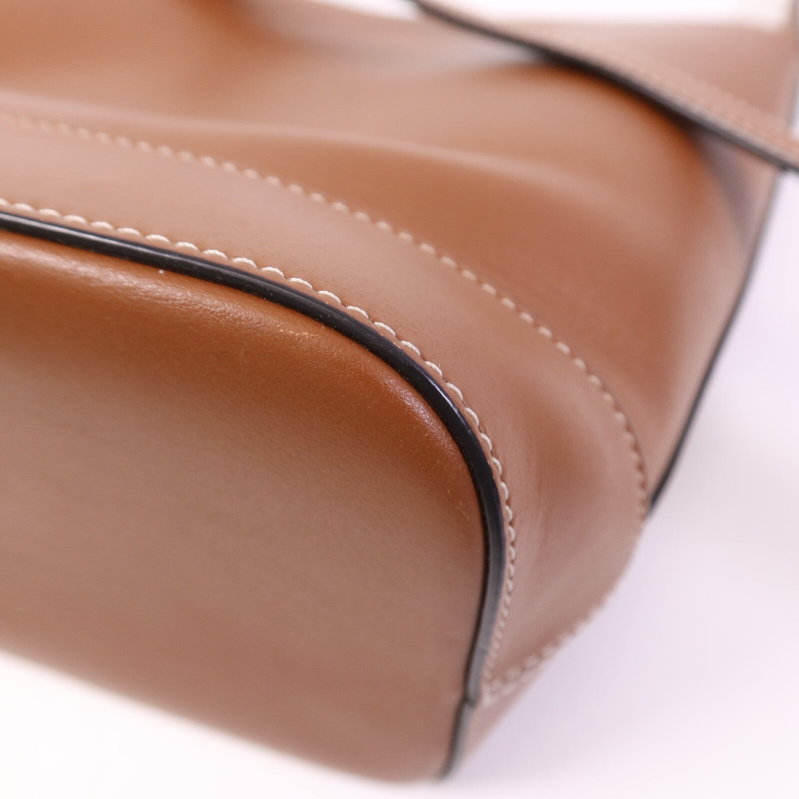 CELINE 牛皮皮革Small Basket金扣肩背袋