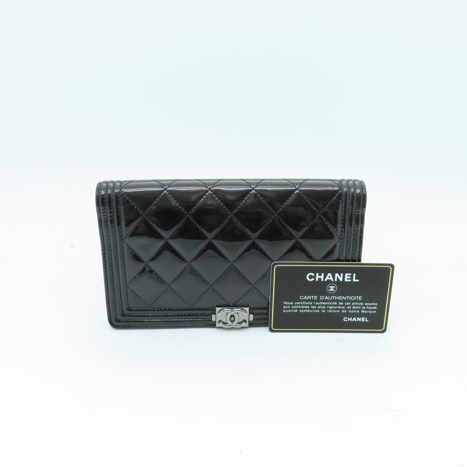 CHANEL 【激減優惠】菱格塗層皮革Boy Long Wallet銀扣長錢包黑色