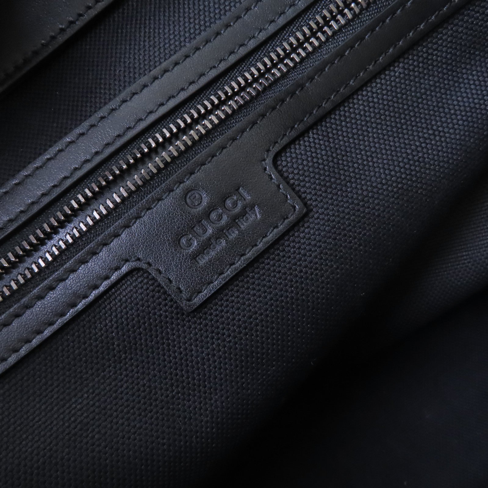 GUCCI 【激減優惠】牛皮皮革GG Marmot Tote Bag肩背袋黑色