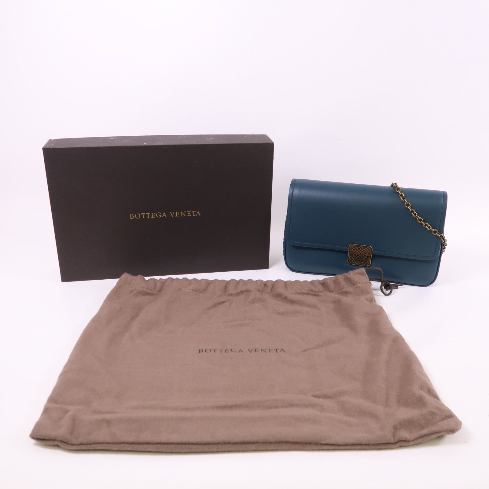 BOTTEGA VENETA 牛皮皮革Chain Shoulder鏈帶肩背袋