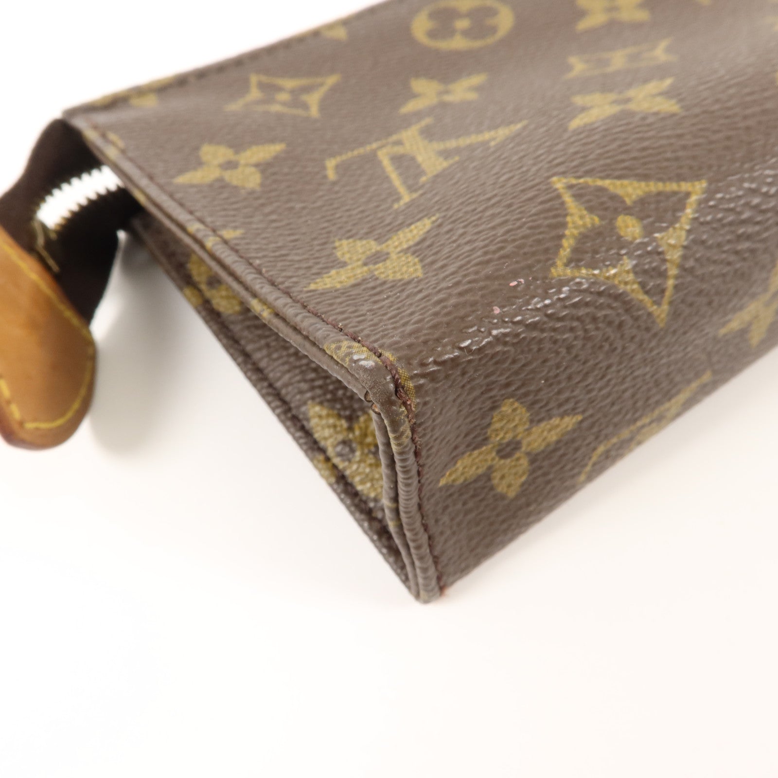 LOUIS VUITTON Monogram Toiletry Pouch 15小袋
