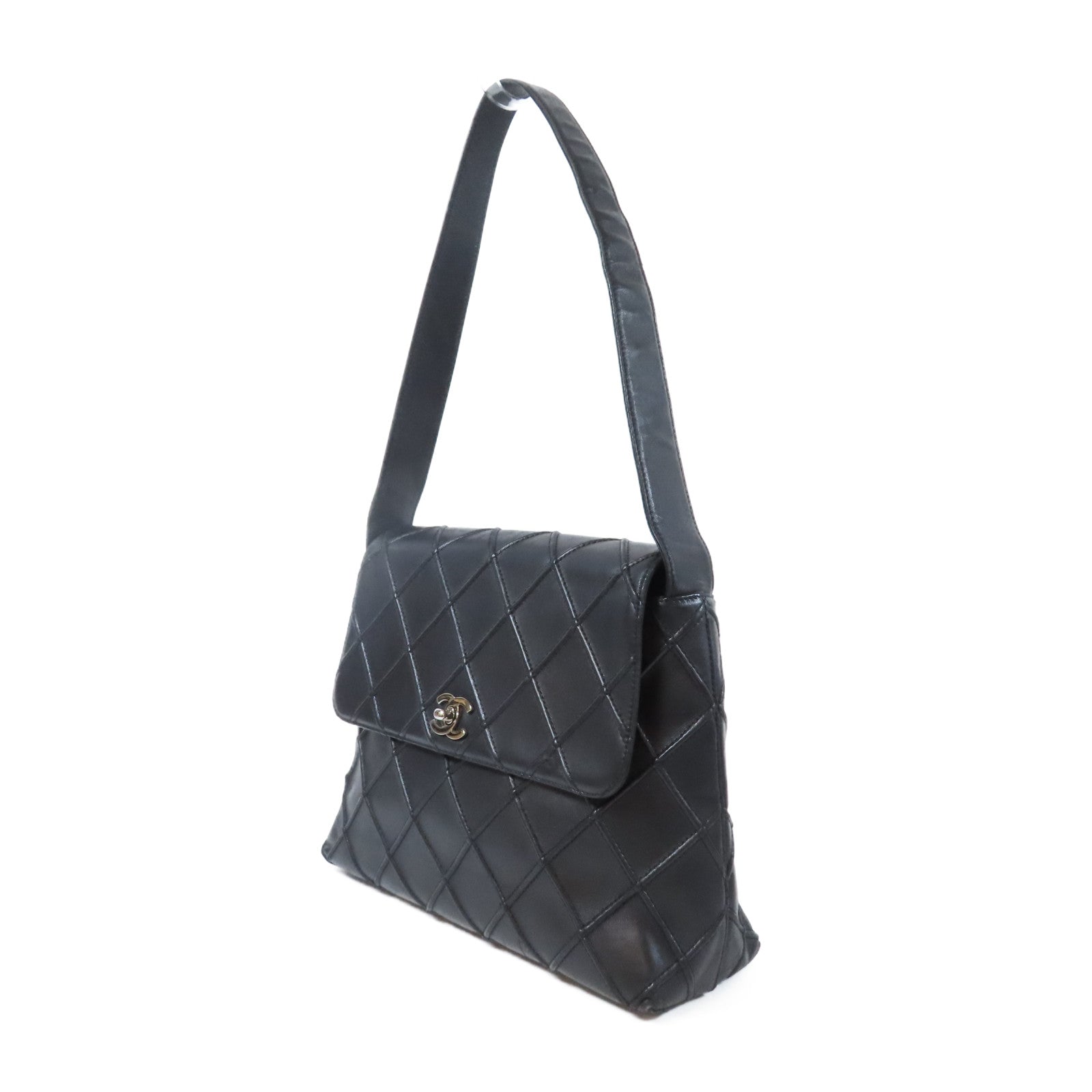 CHANEL 【激減優惠】菱格牛皮皮革Shoulder Bag銀扣肩背袋黑色