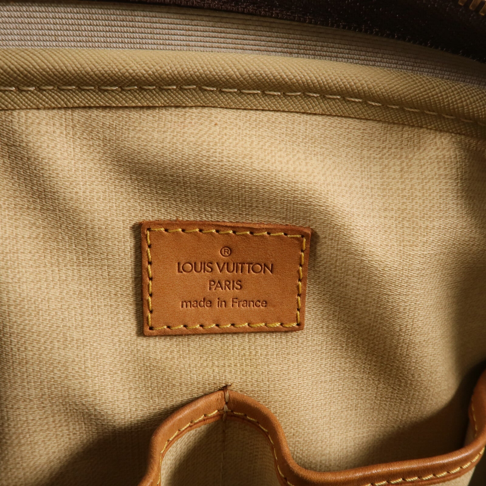 LOUIS VUITTON Monogram Trouville金扣手挽袋