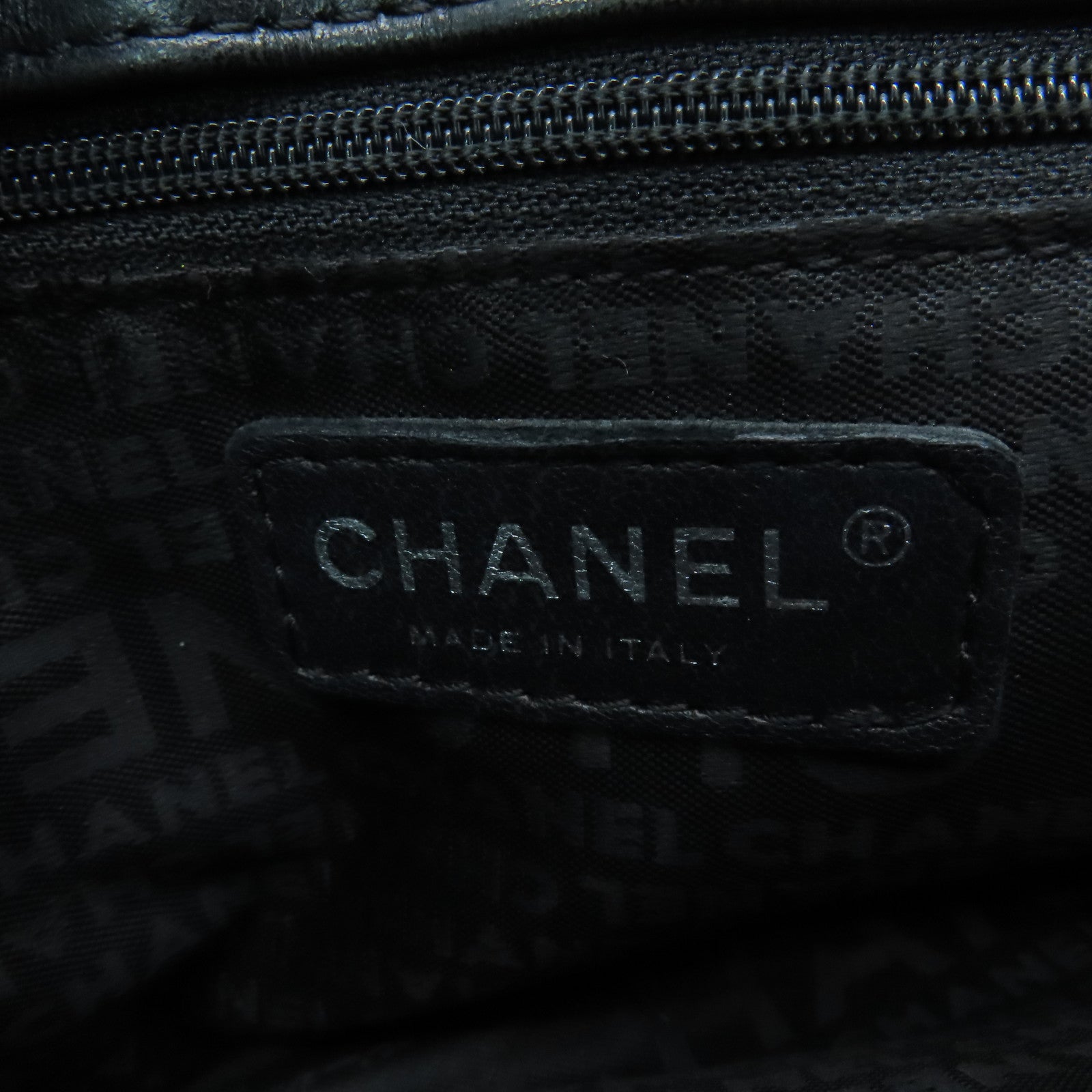 CHANEL 【清倉大減價】牛皮皮革Chain Shoulder Bag銀扣鏈帶肩背袋黑色